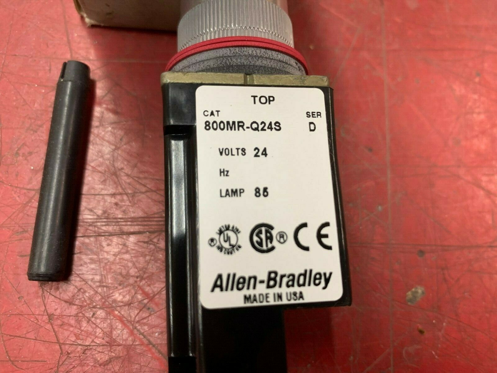 NEW IN BOX ALLEN BRADLEY PILOT LIGHT 800MR-Q24S SERIES D