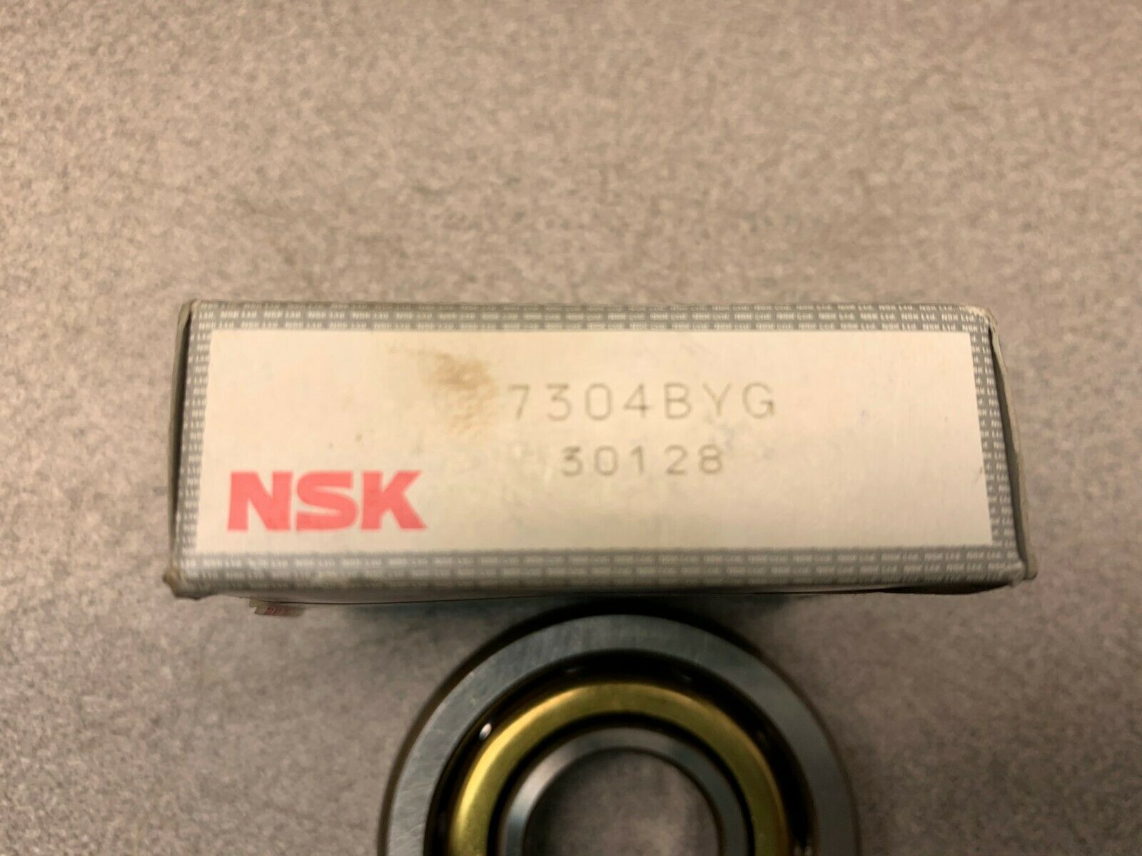 NEW IN BOX NSK BEARING 7304BYG