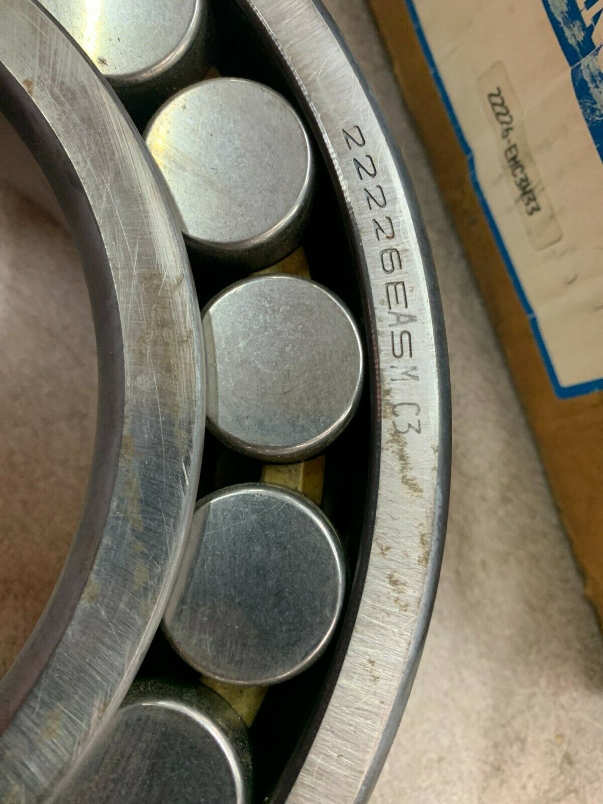 NEW NO BOX FAG 22226EASM SPHERICAL ROLLER BEARING 22226EASMC3