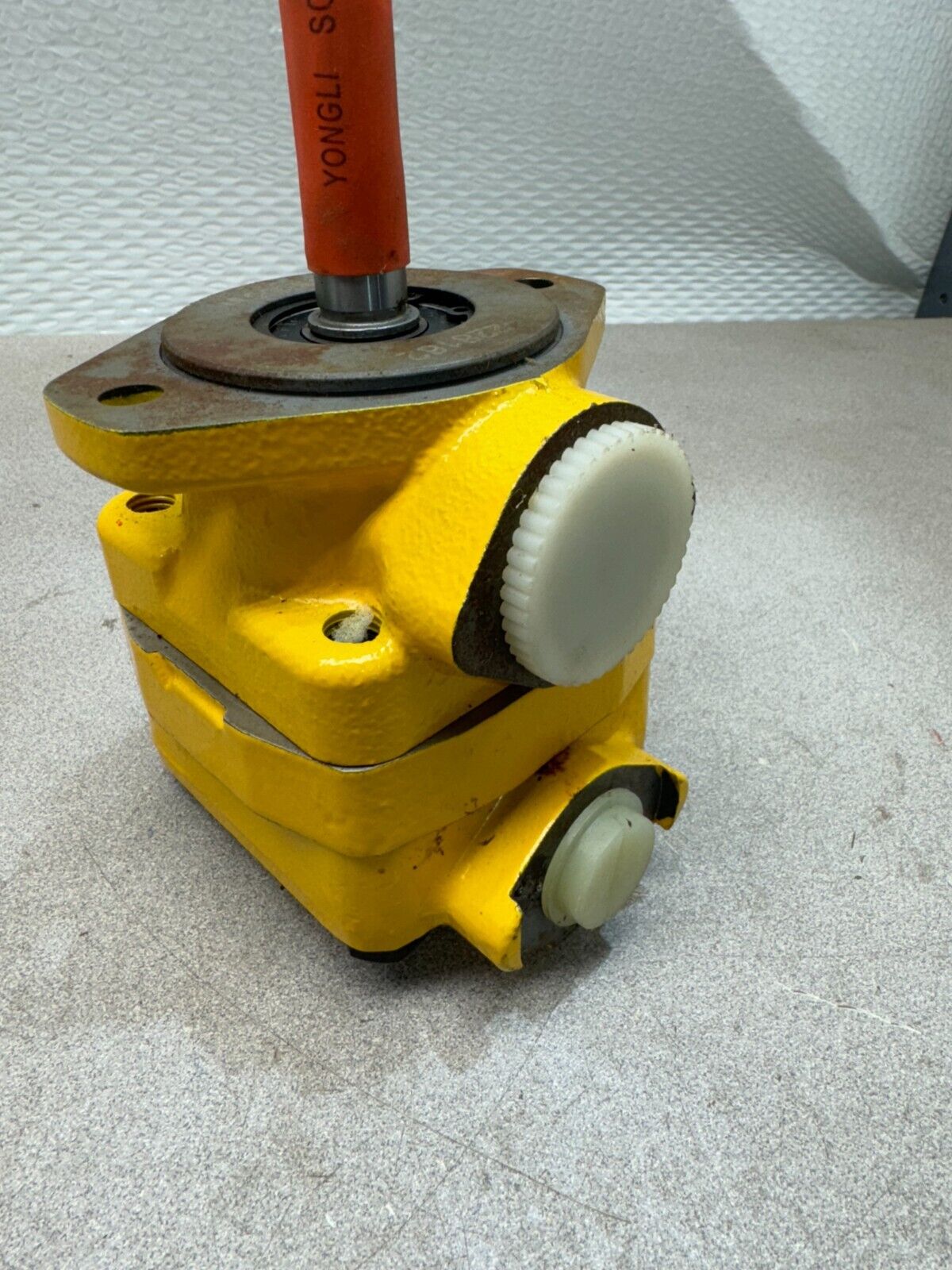 NEW SURPLUS Blumaq 4228162 Brake Pump