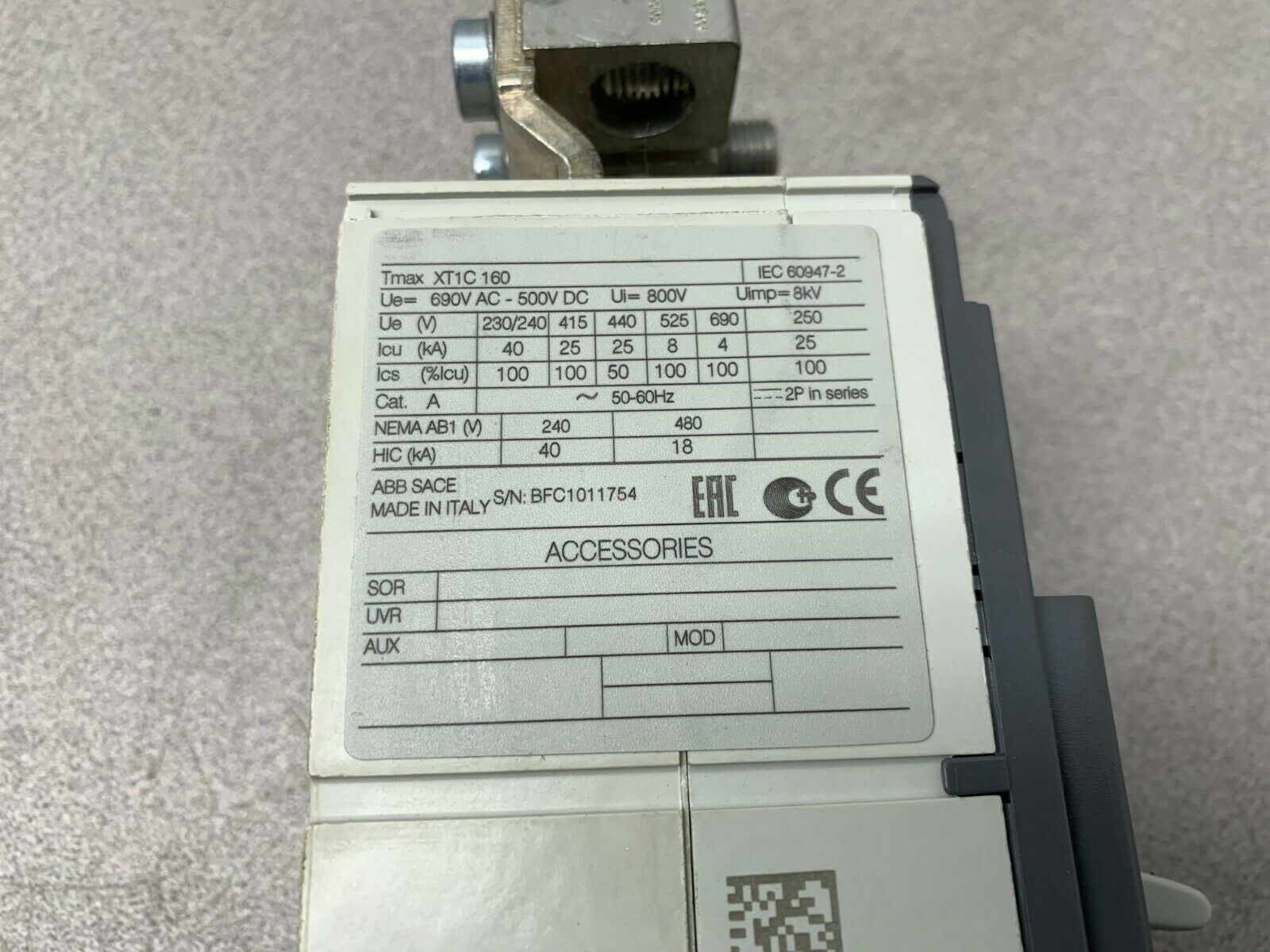 USED ABB CIRCUIT BREAKER XT1C160