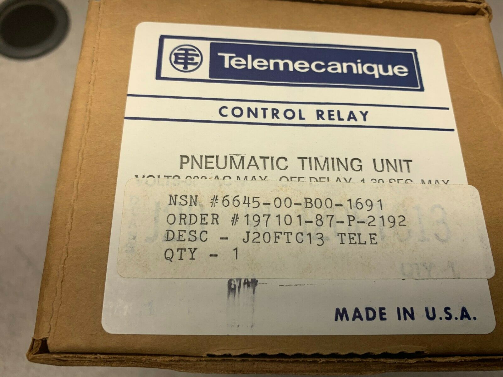 NEW IN BOX TELEMECANIQUE PNEUMATIC TIMING RELAY J20FTC13