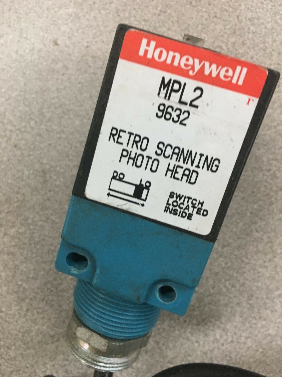 USED HONEYWELL MPL2 PHOTOHEAD SENSOR WITH MPT11 BASE