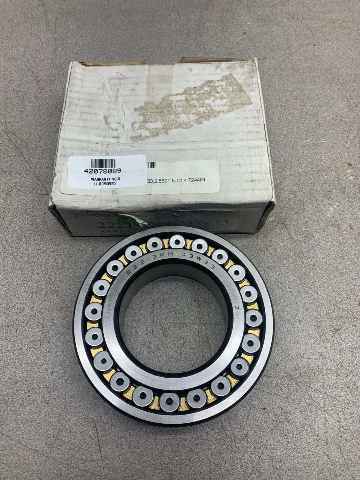 NEW IN BOX ASSOCIATED DYNAMICS ROLLER BEARING 22213KMC3W33