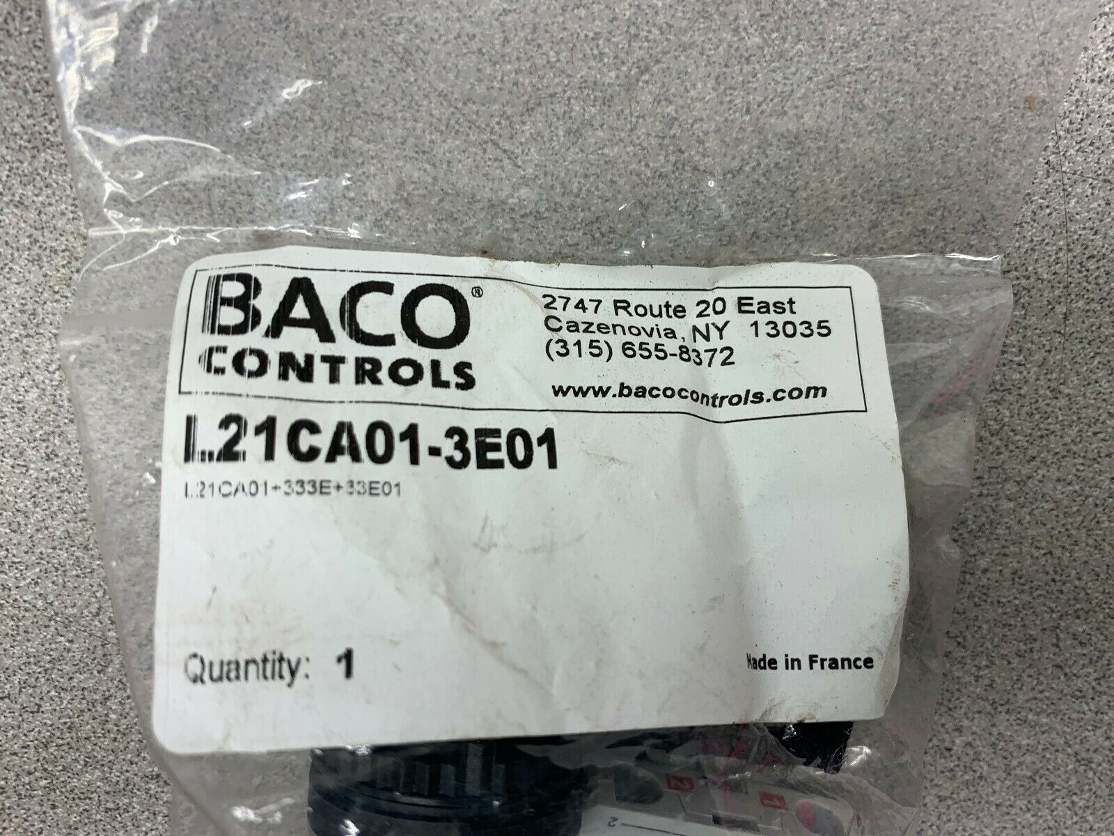 LOT OF 2 NEW NO BOX BACO PUSHBUTTON 3E01