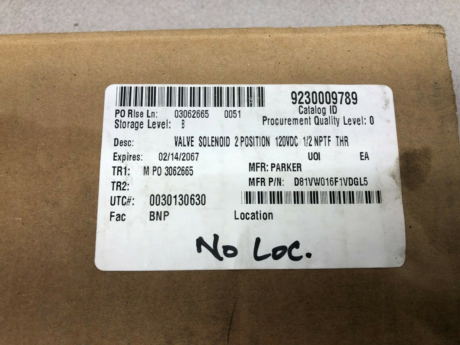 NEW IN BOX PARKER 120 VAC COIL HYDRAULIC DIRECTIONAL SOLENOID VALVE D81VW016F1VD