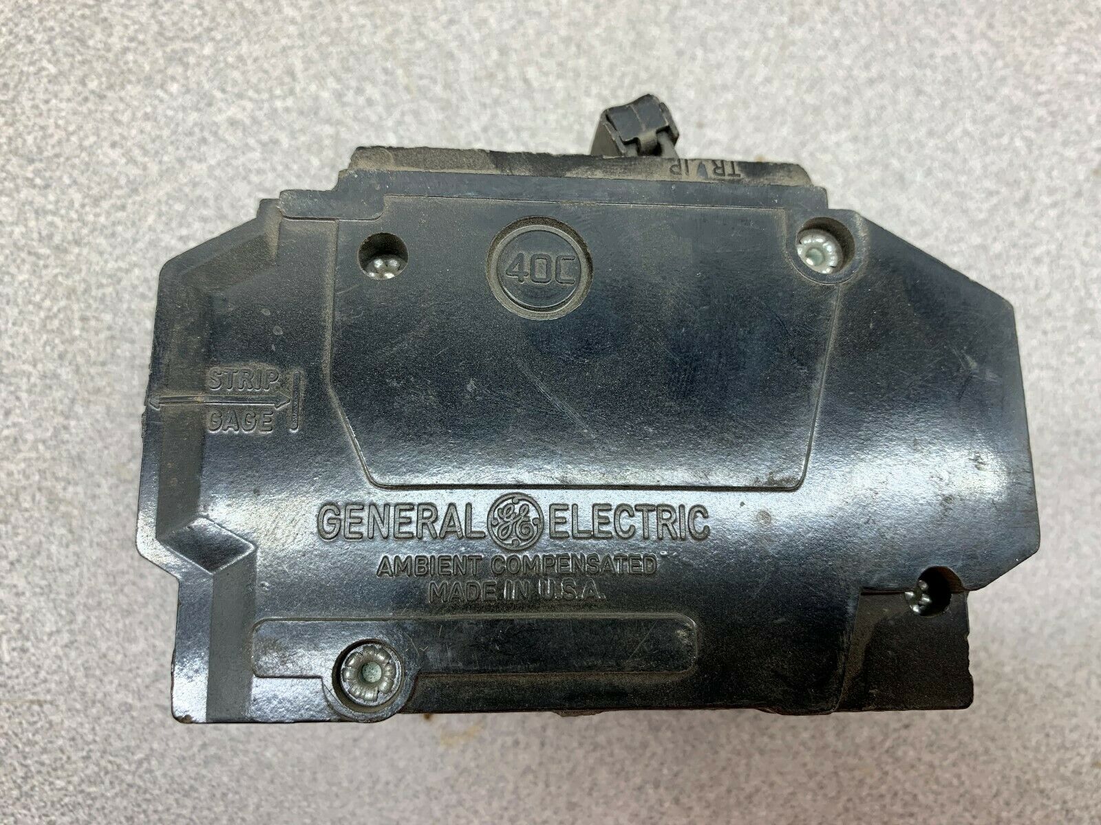 LOT OF 2 NEW NO BOX GE BREAKER THQC2120