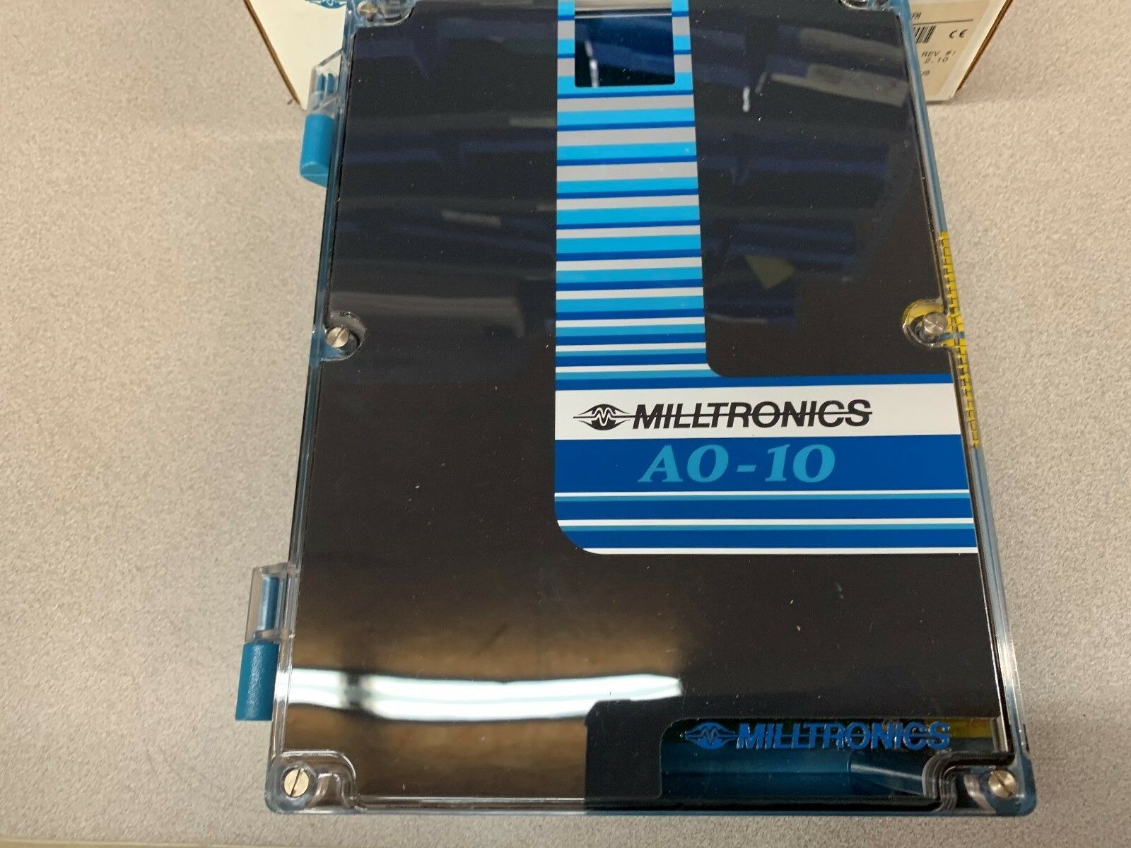 NEW IN BOX MILLTRONICS 83040311 CONTROL A010 , AC,N4,POLY,ENG,CSA/CE9/FM