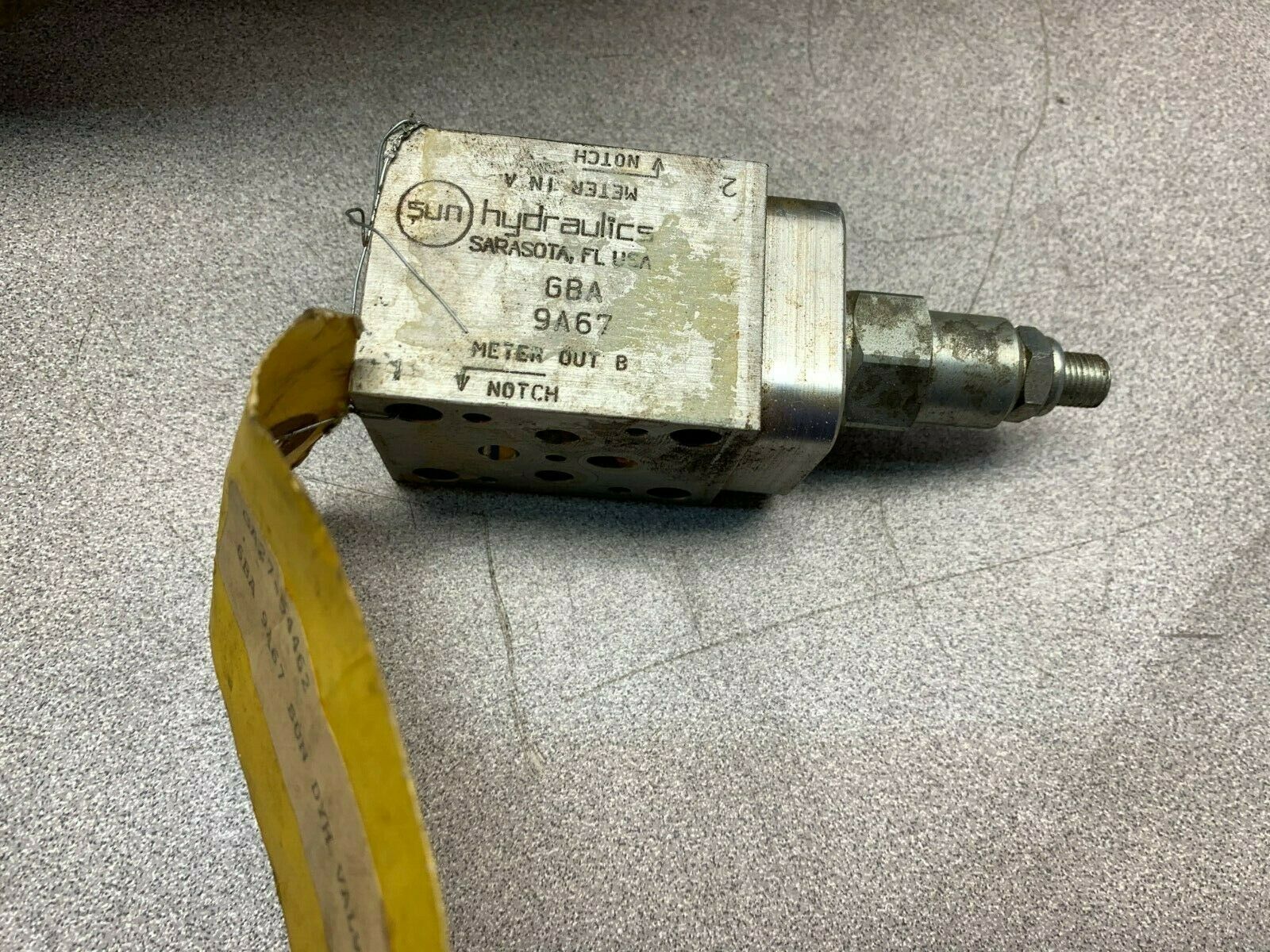 USED SUN HYDRAULICS VALVE GBA 9A67