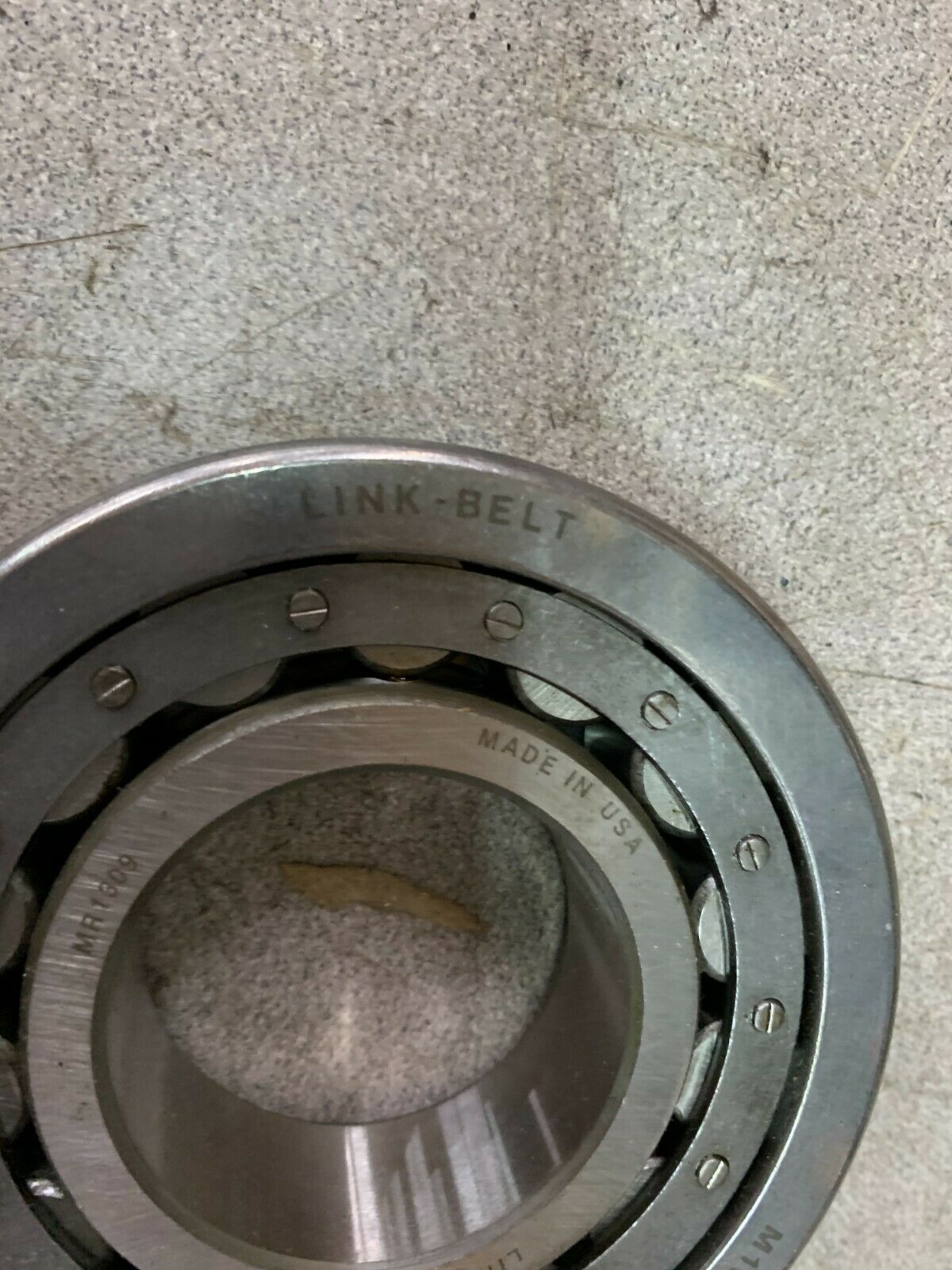 NEW IN BOX LINK-BELT ROLLER BEARING MA1309EX