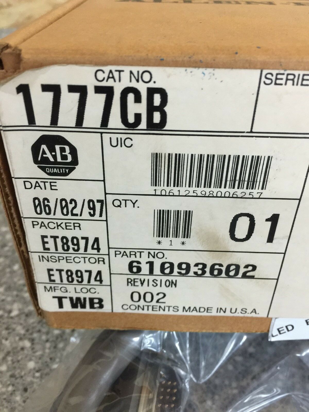 NEW IN BOX ALLEN BRADLEY INTERCONNECT CABLE 1777CB