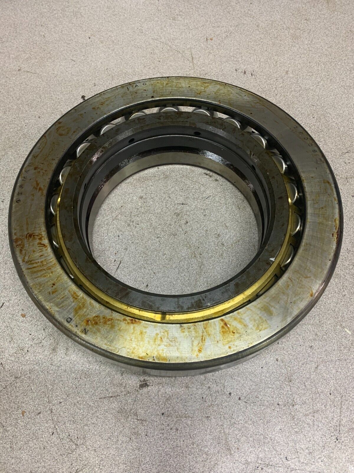 NEW NO BOX FAG THRUST BEARING WITH RACE 29328