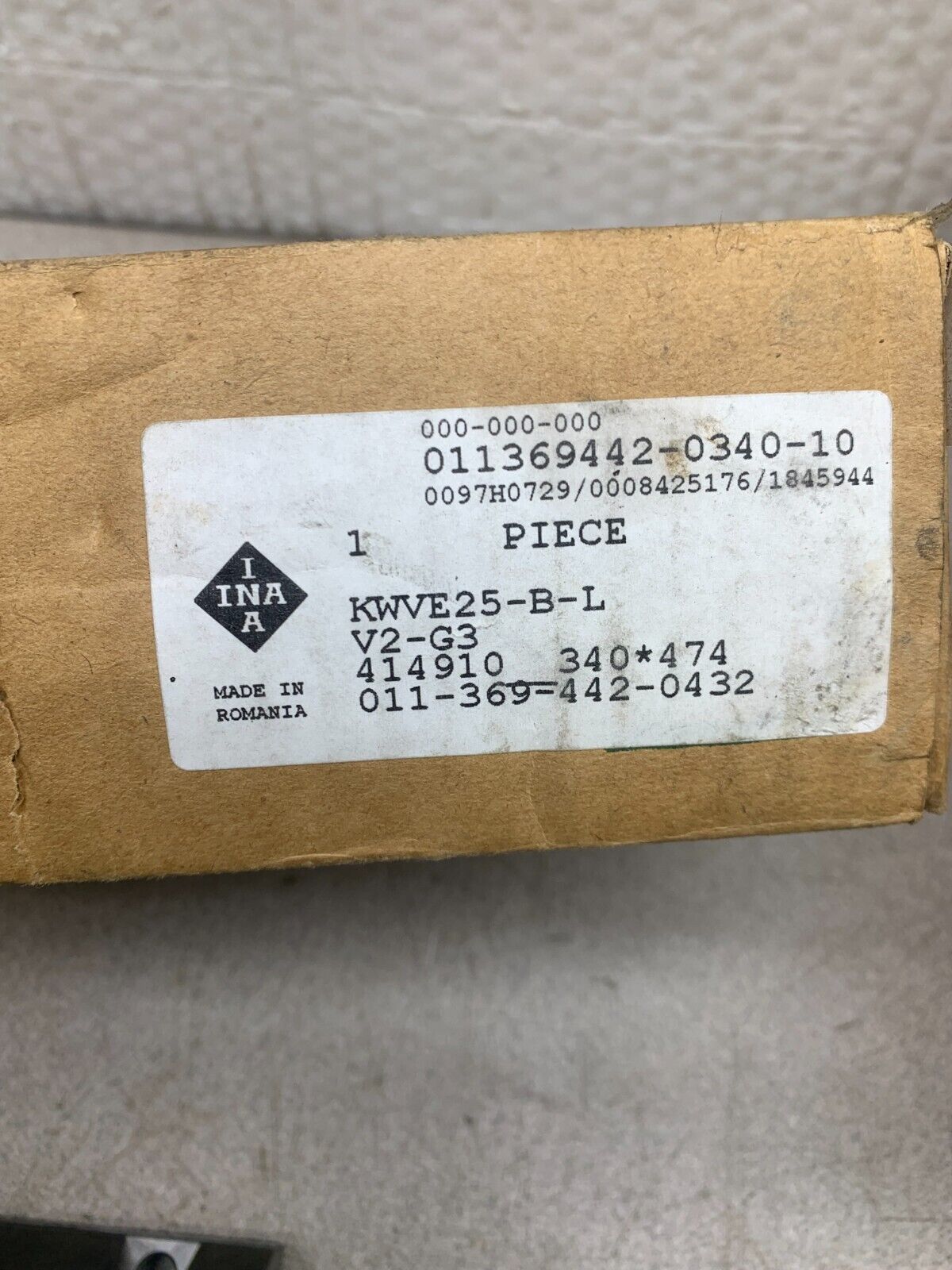 NEW IN BOX INA LINEAR BLOCK BEARING KWVE25BL G3 V2