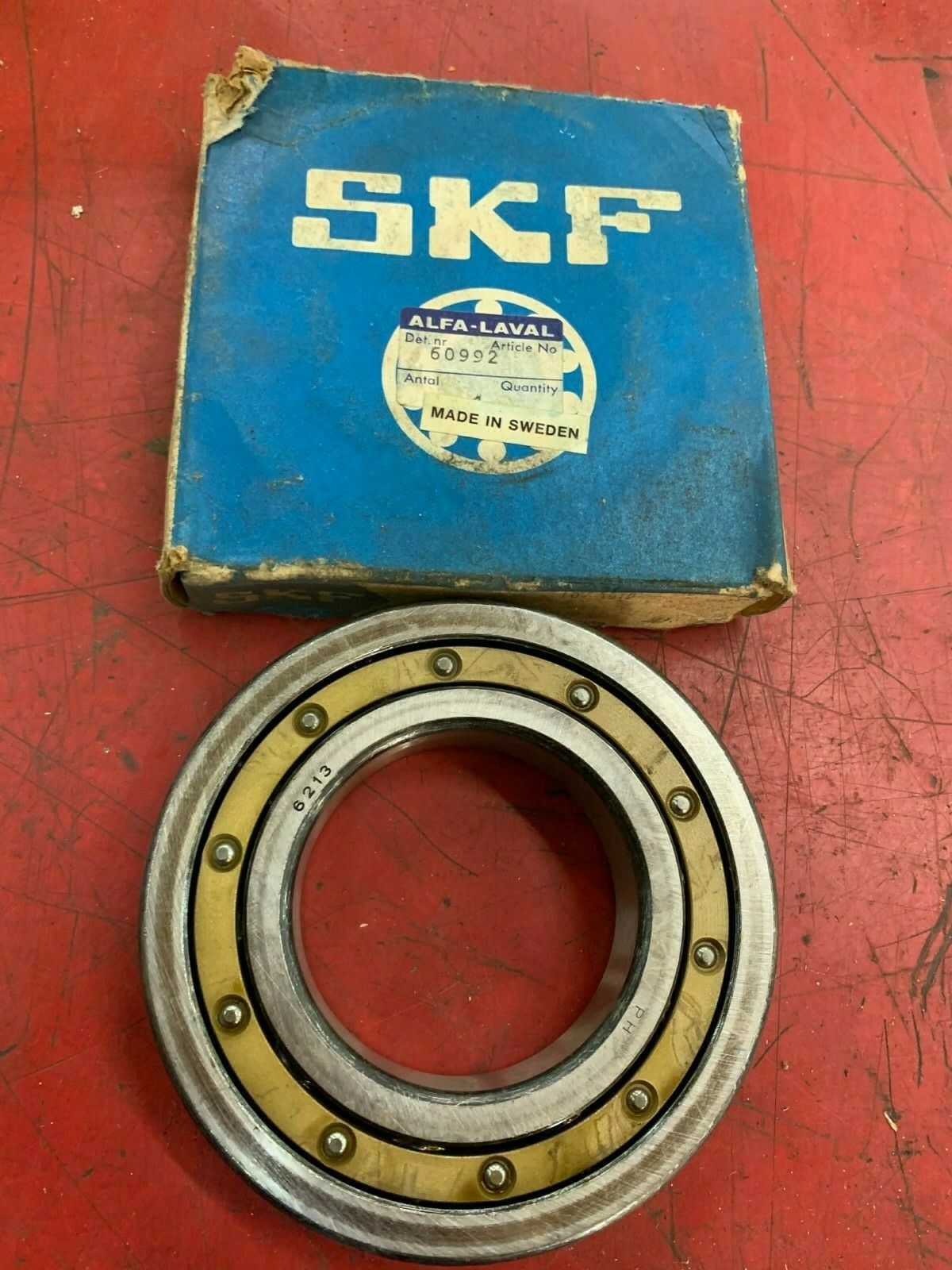 NEW IN BOX SKF BALL BEARING 6213