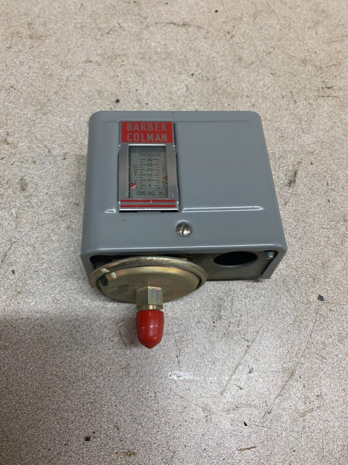 NEW BARBER COLMAN PRESSURE CONTROLLER PC-131-0-1