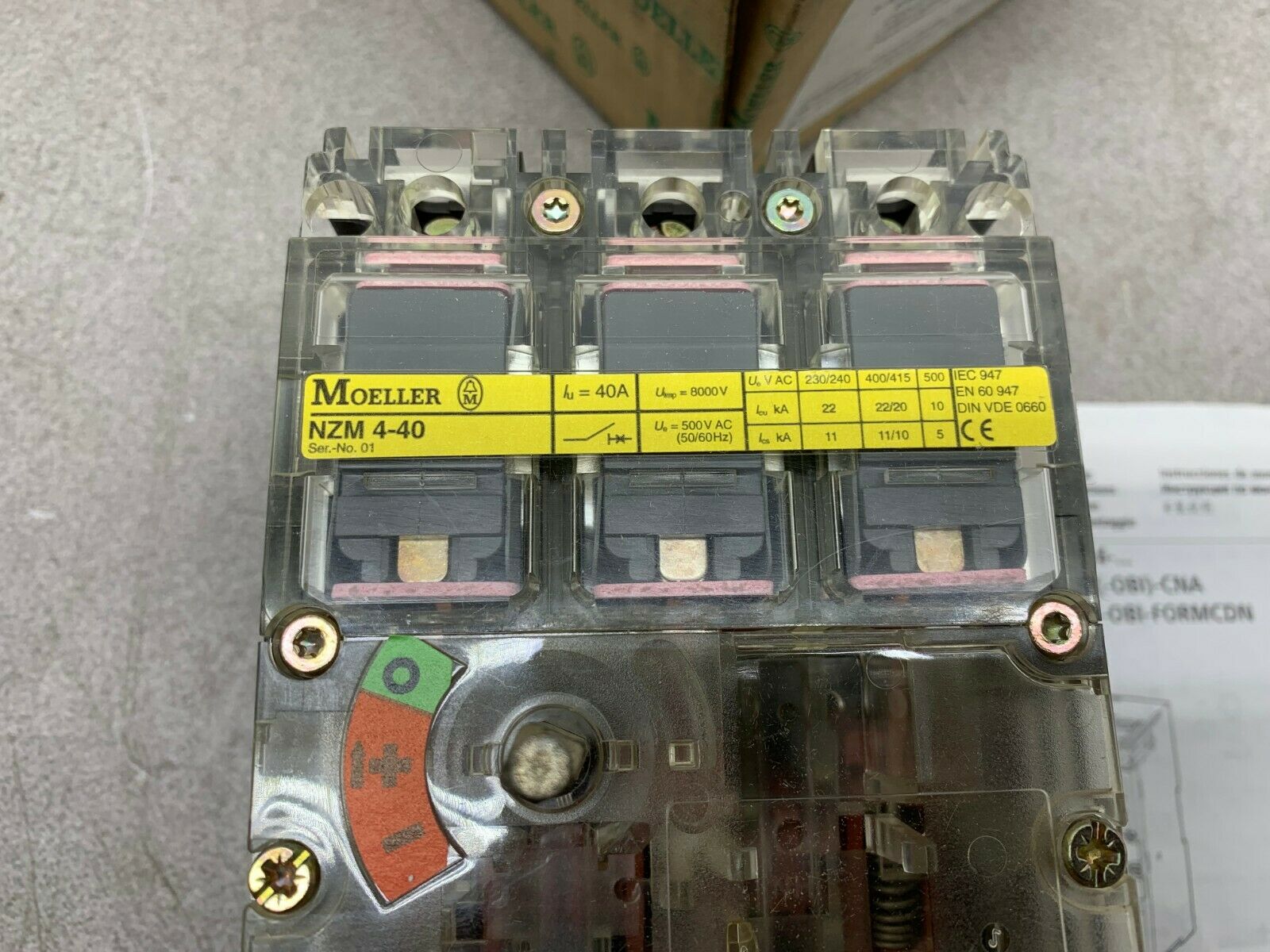 NEW IN BOX MOELLER CIRCUIT BREAKER NZM4-40