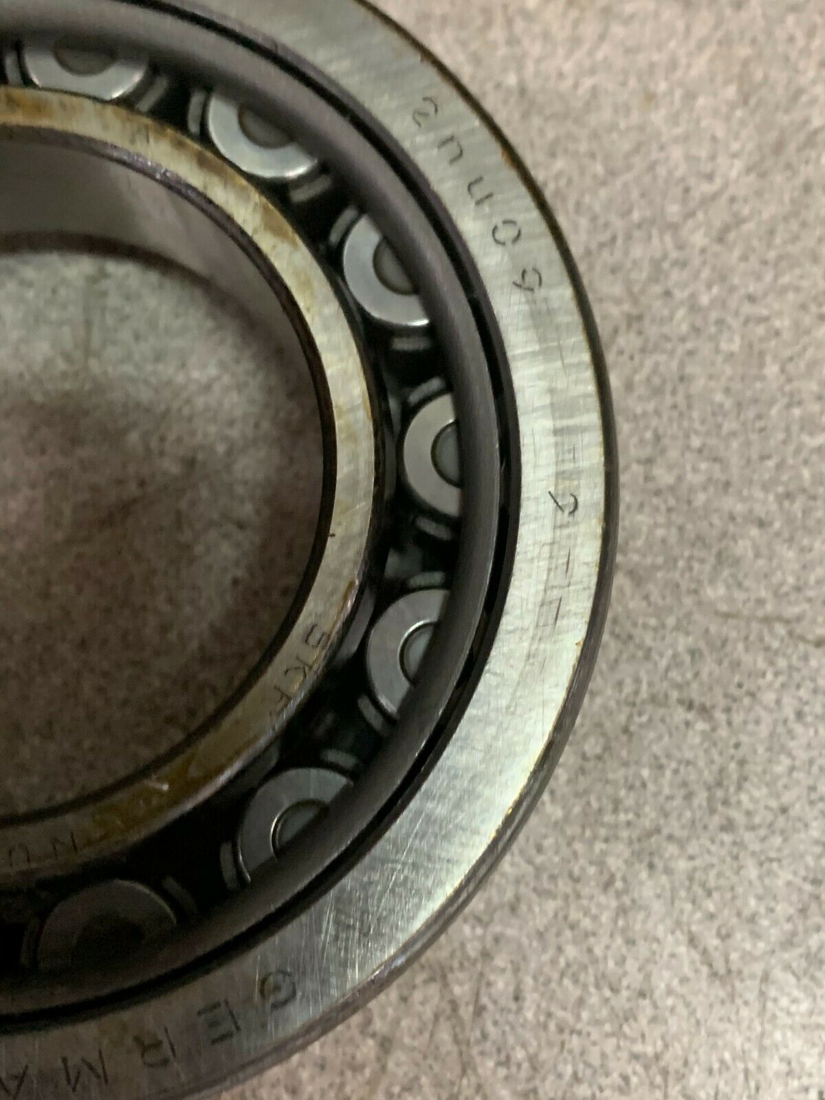 NEW NO BOX SKF NU209K/C3 ROLLER BEARING 2NU09