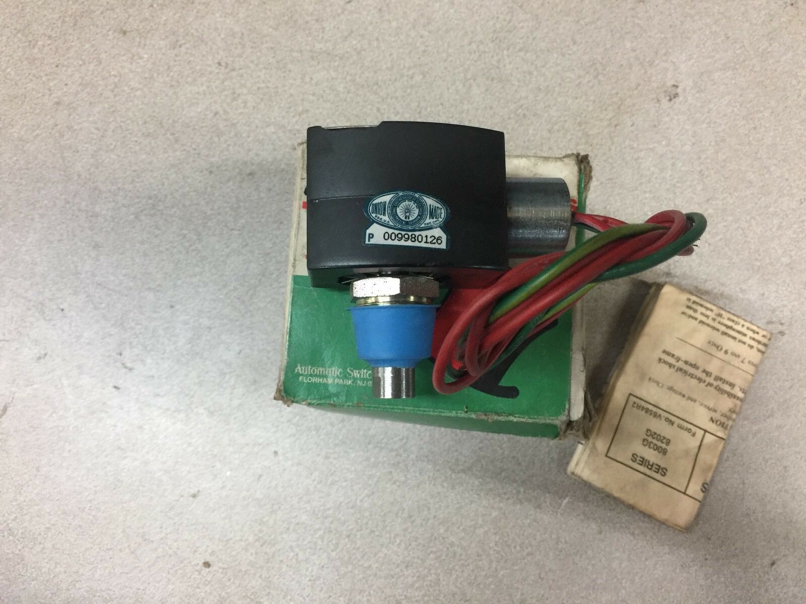 NEW IN BOX ASCO XPROOF SOLENOID EF8003G2