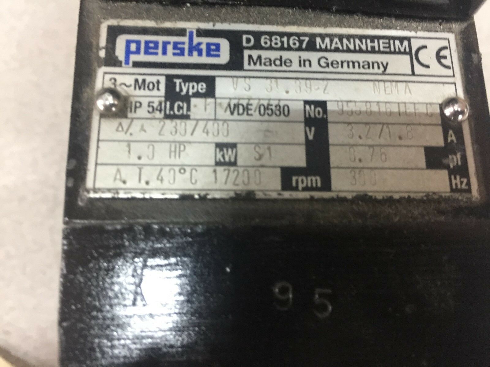 USED PERSKE 1HP 300HZ 230/400V 3.2/1.8A SERVO MOTOR VS31.39-2 NEMA