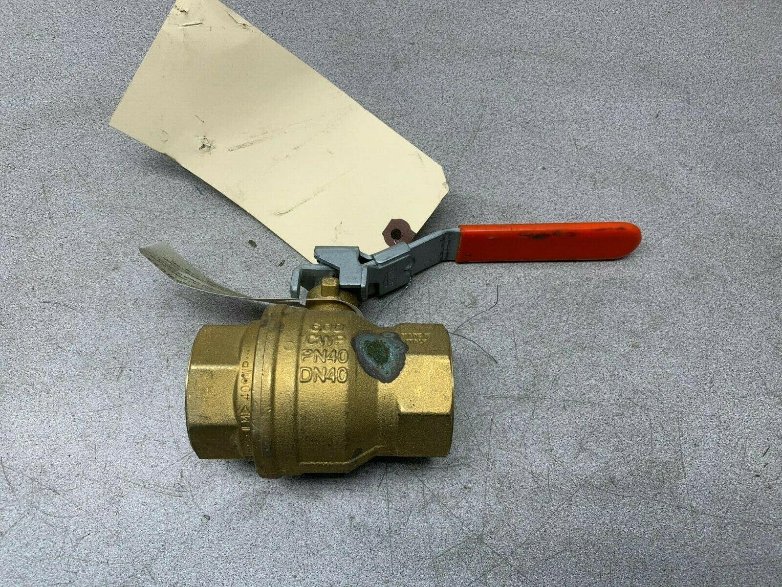 NEW NO BOX DYNAQUIP 1-1/2" BALL VALVE MH15505