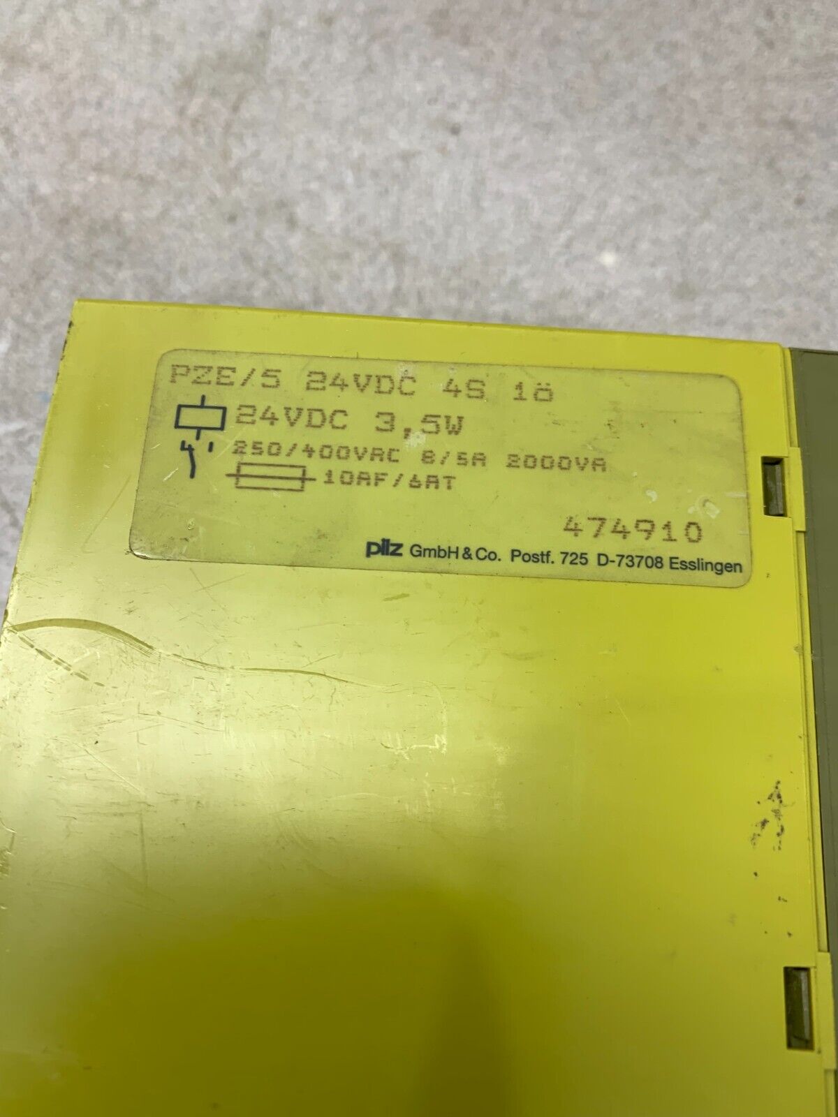 USED PILZ PZE 5 SAFETY RELAY PZE/5 24VDC 4S 1O