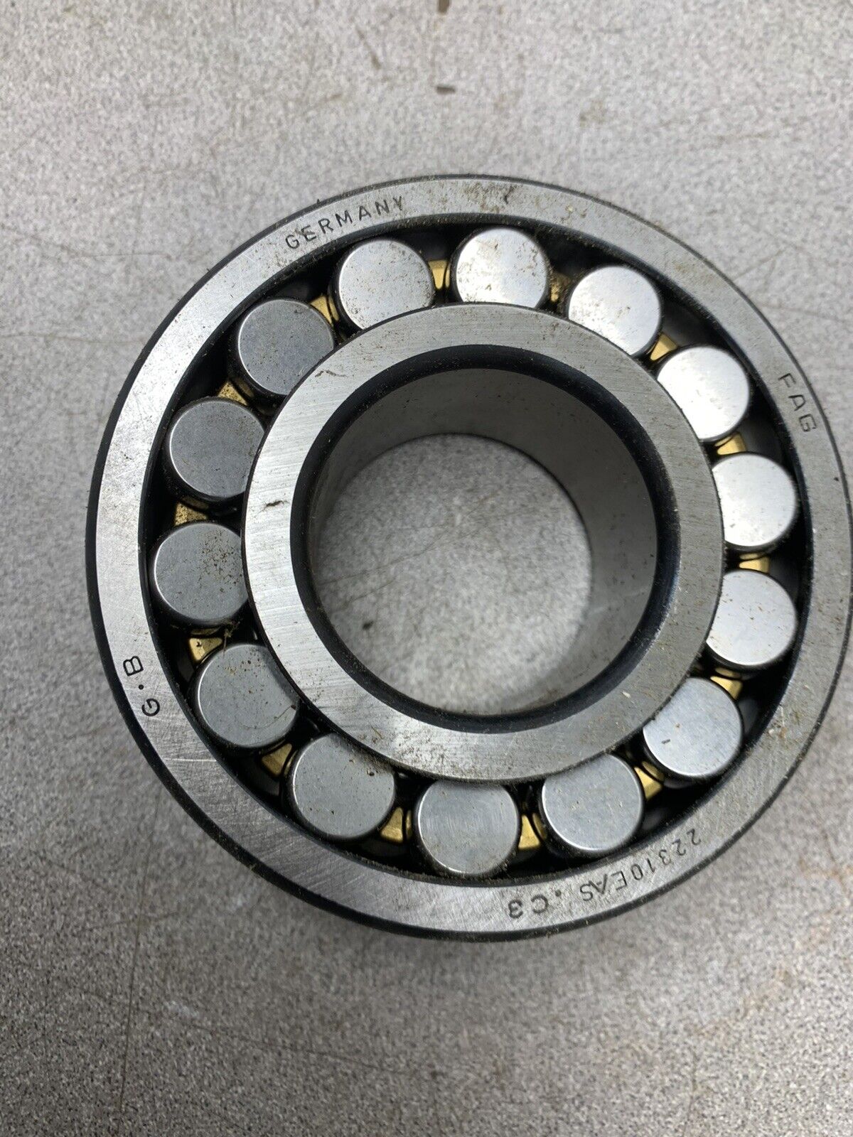 NEW NO BOX FAG SPHERICAL ROLLER BEARING 22310EAS.C3