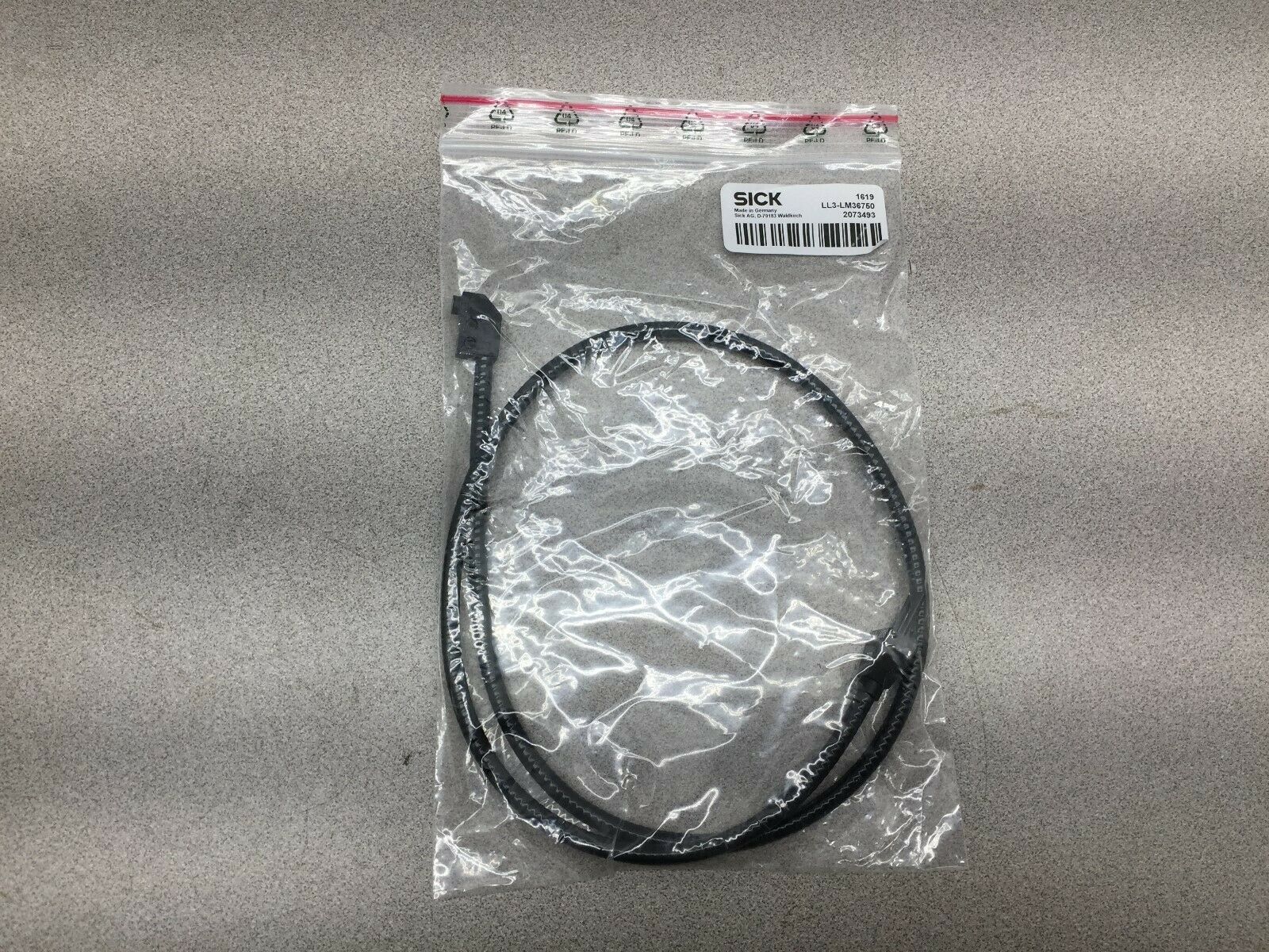 NEW IN BAG SICK FIBER OPTIC PHOTO EYE CABLE  LL3-LM36750