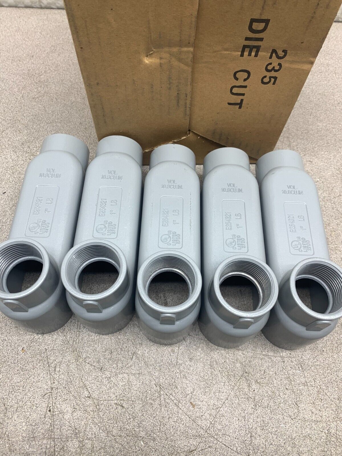 NEW BOX OF 5 BRIDGEPORT 1" CONDUIT BODY LB-43