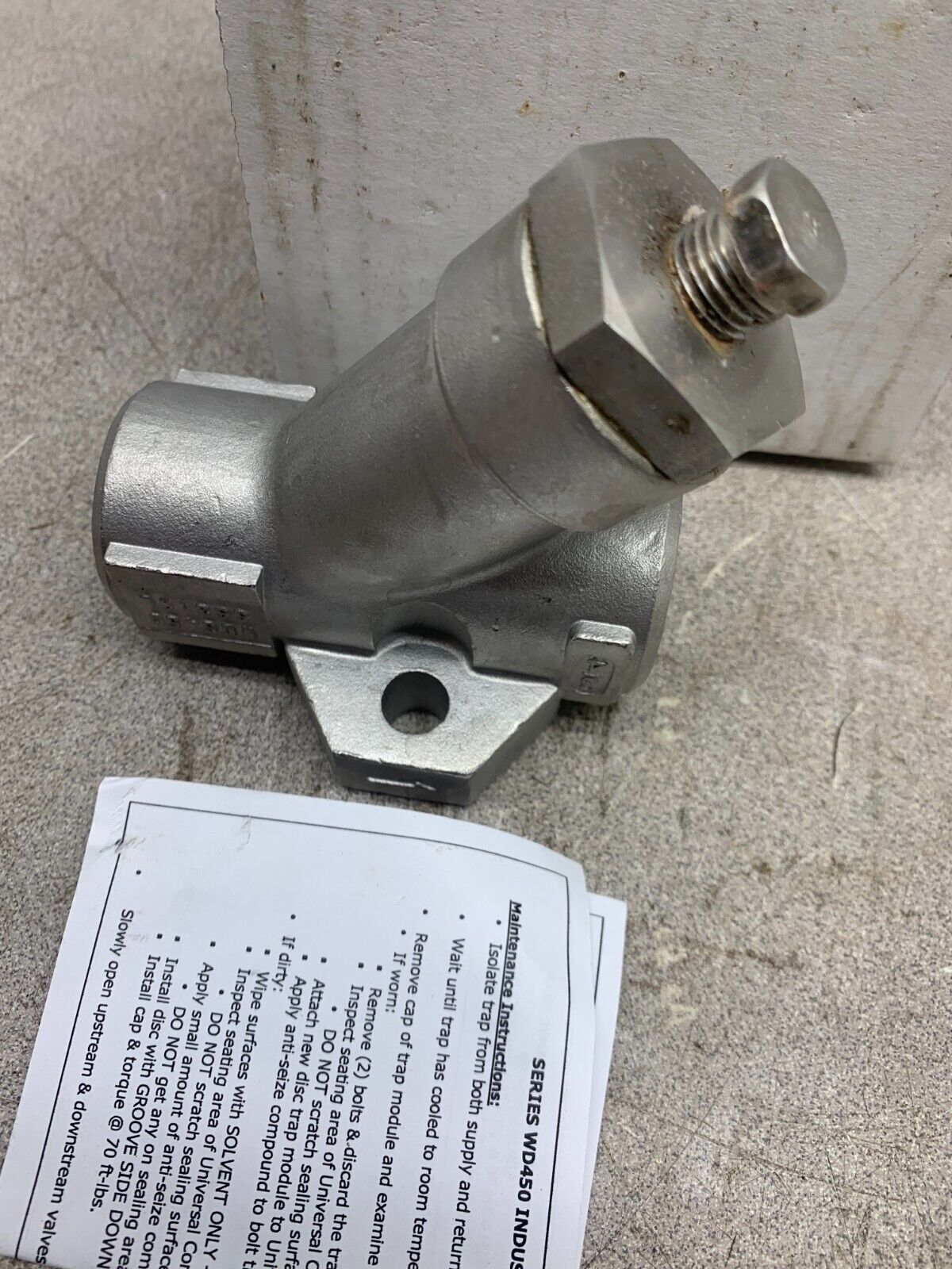 NEW IN BOX WATSON MCDANIEL 3/4" UNIVERSAL CONNECTOR W/ STRAINER WU450S-13