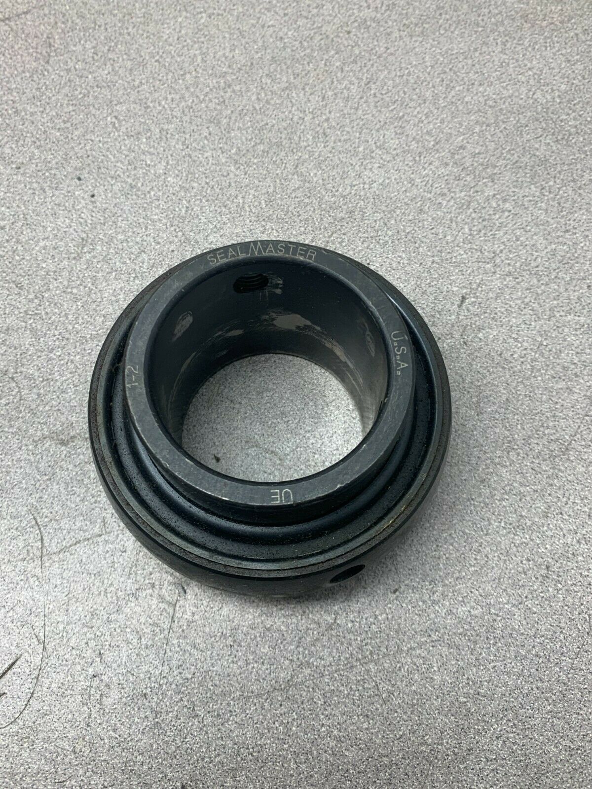 USED SEALMASTER 2" BORE INSERT BEARING 1-2