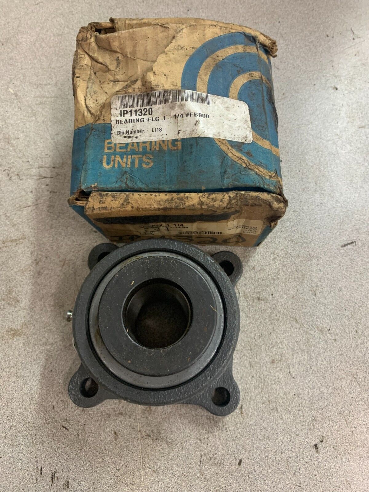 NEW IN BOX BROWNING 4-BOLT FLANGE BEARING 1-1/4" BORE FB900X 1 1/4