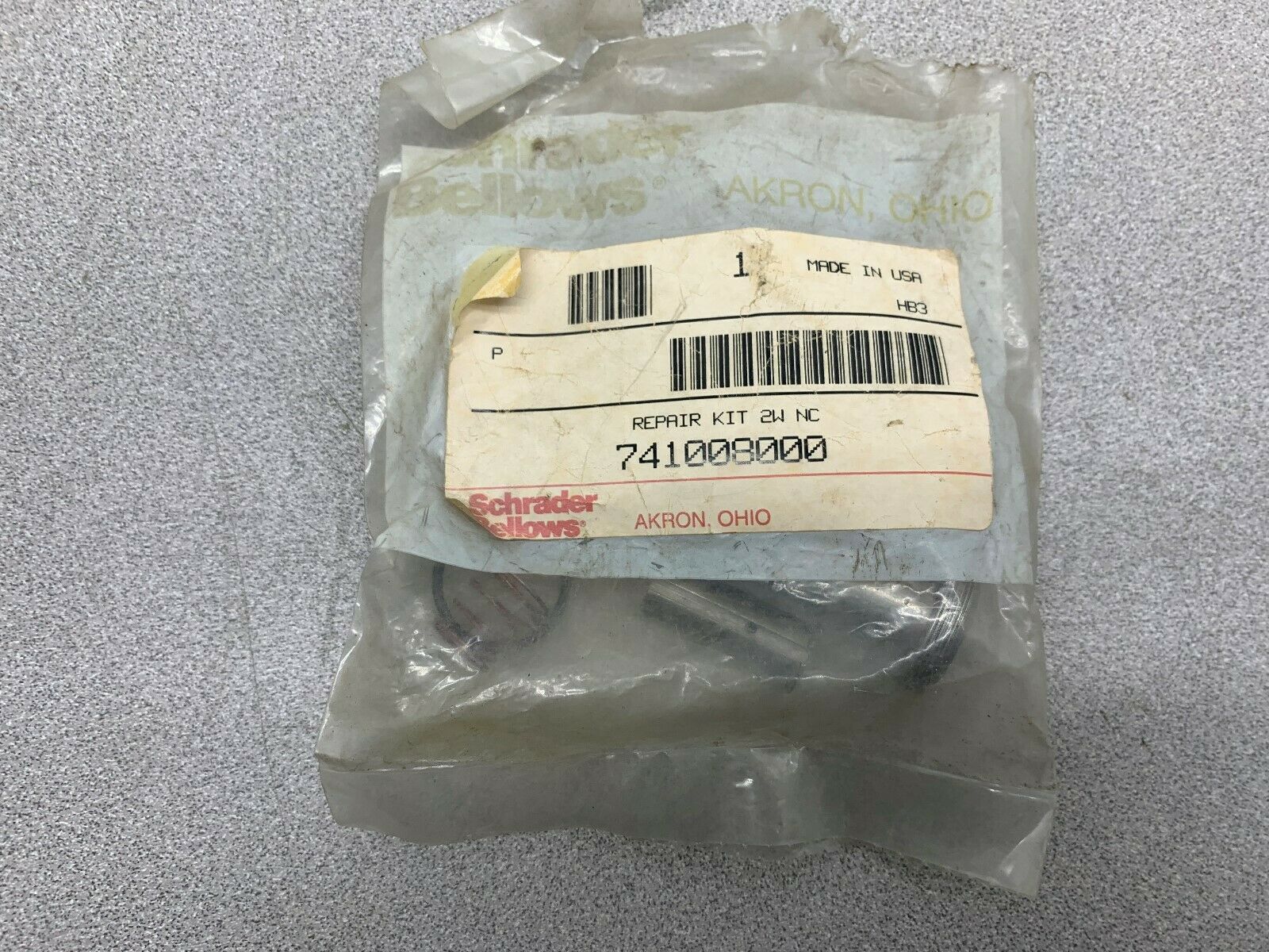 NEW NO BOX SCHRADER BELLOWS REPAIR KIT 741008000