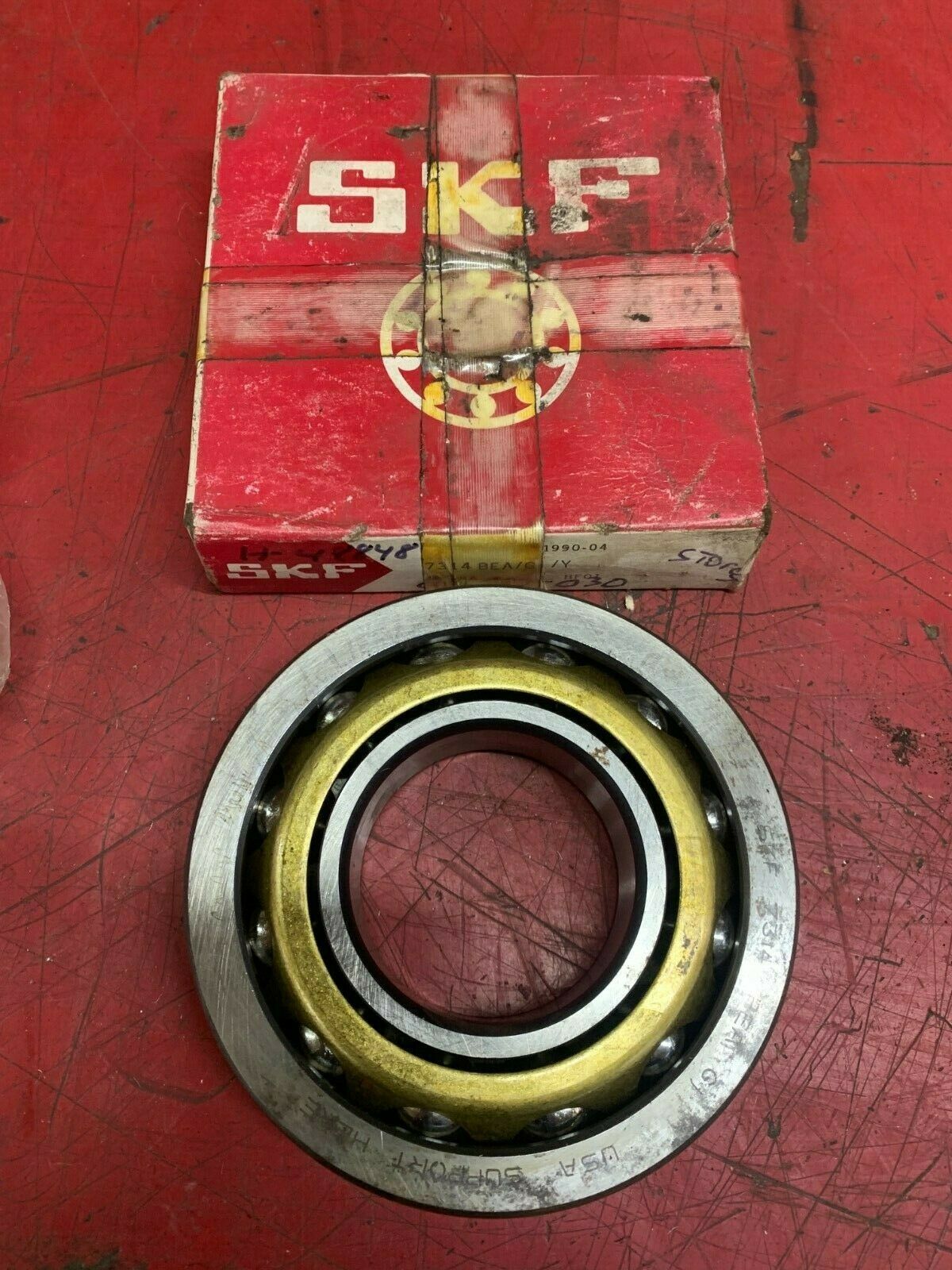 NEW IN BOX SKF 7314BEAG1Y SPHERICAL ROLLER BEARING 7314 BEA/G1/Y