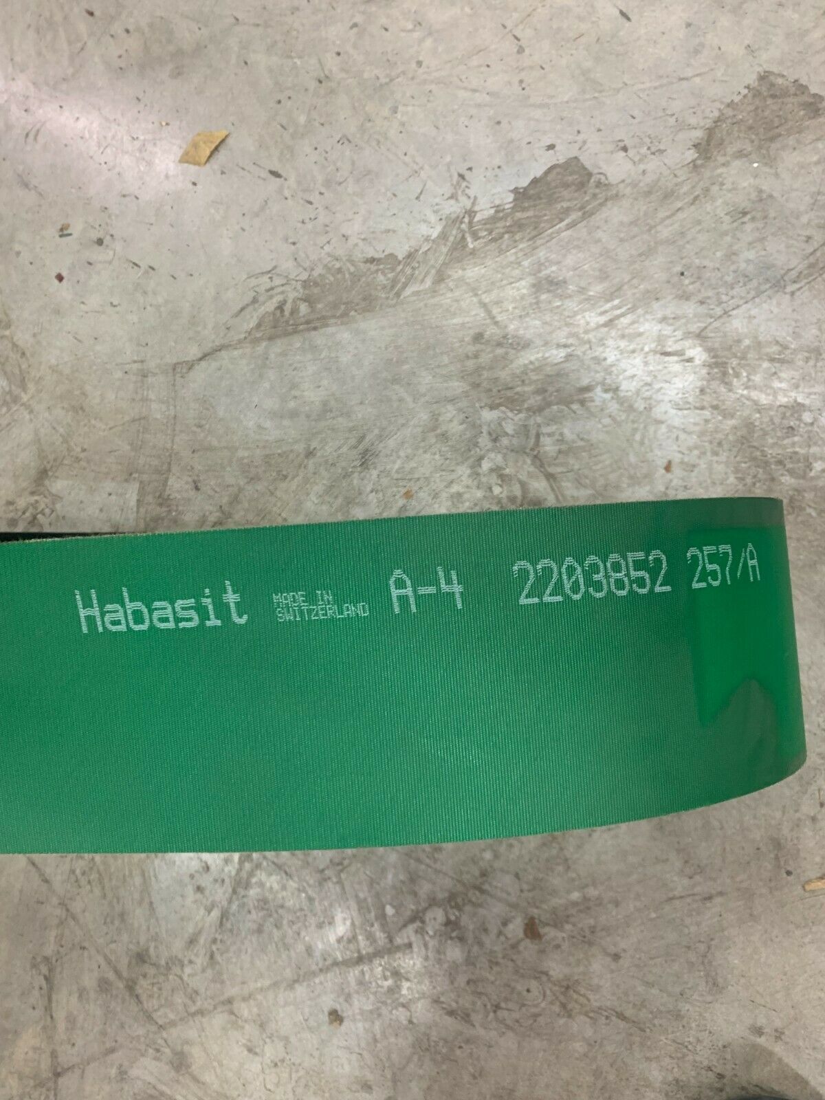 NEW NO BOX HABASIT A-4 BELT 2203852 257/A