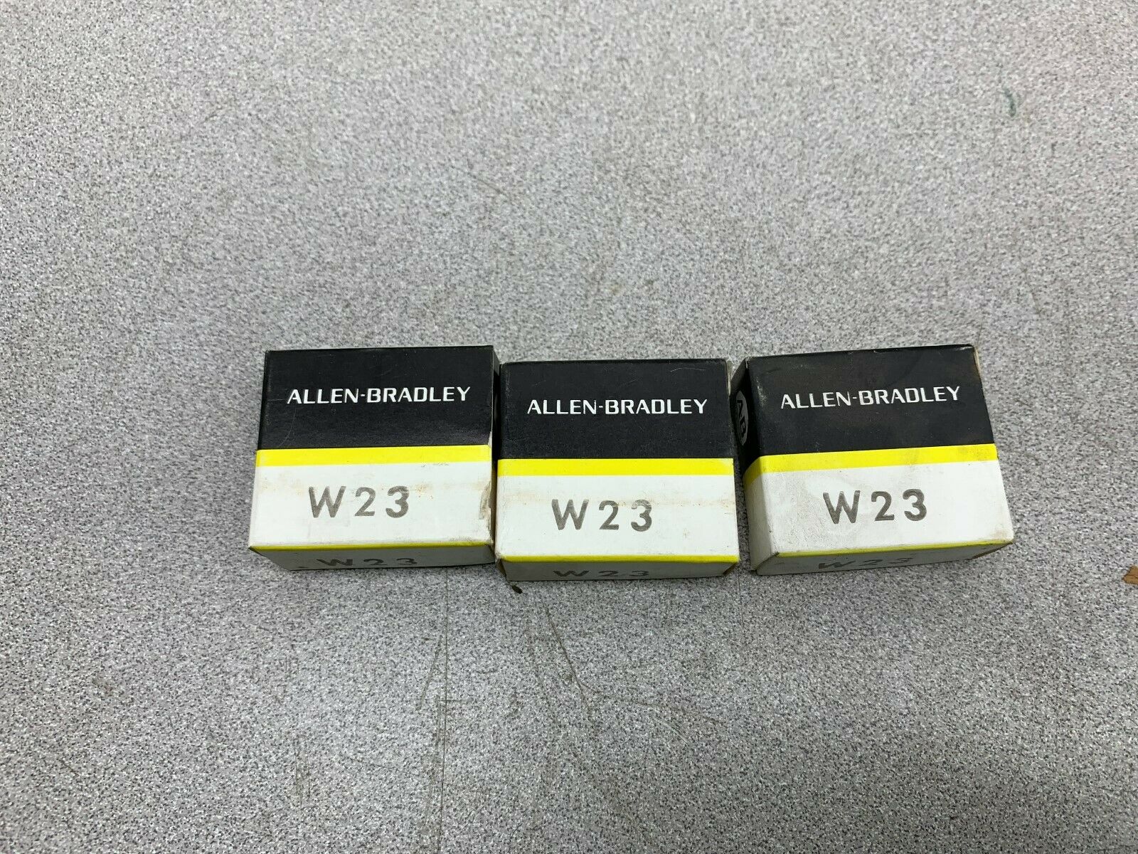 LOT OF 3 NEW IN BOX ALLEN BRADLEY HEATER ELEMENT W23