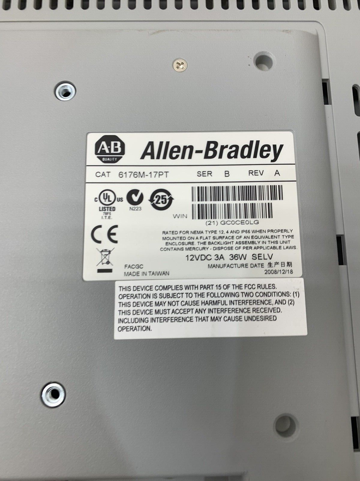 USED ALLEN-BRADLEY VERSAVIEW 1750M TOUCHSCREEN 6176M-17PT SERIES B