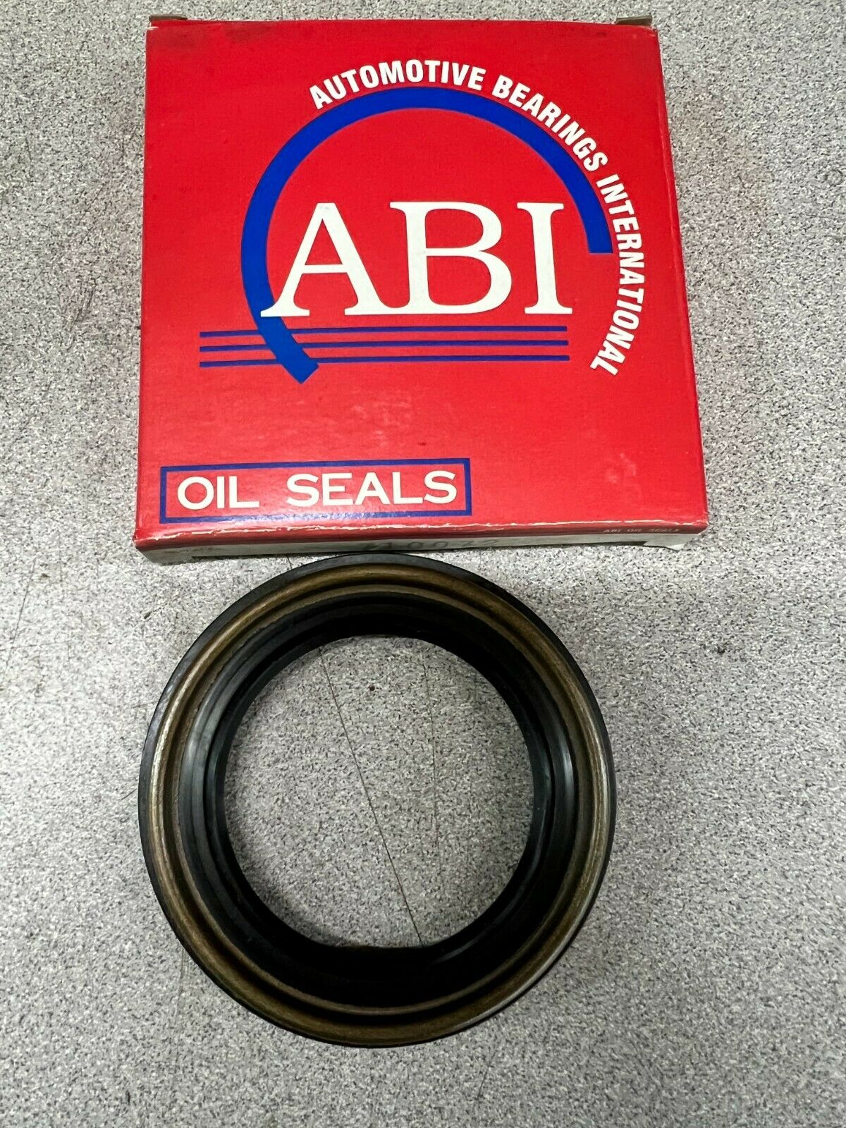 LOT OF 4 NEW IN BOX ABI OILSEAL 710072