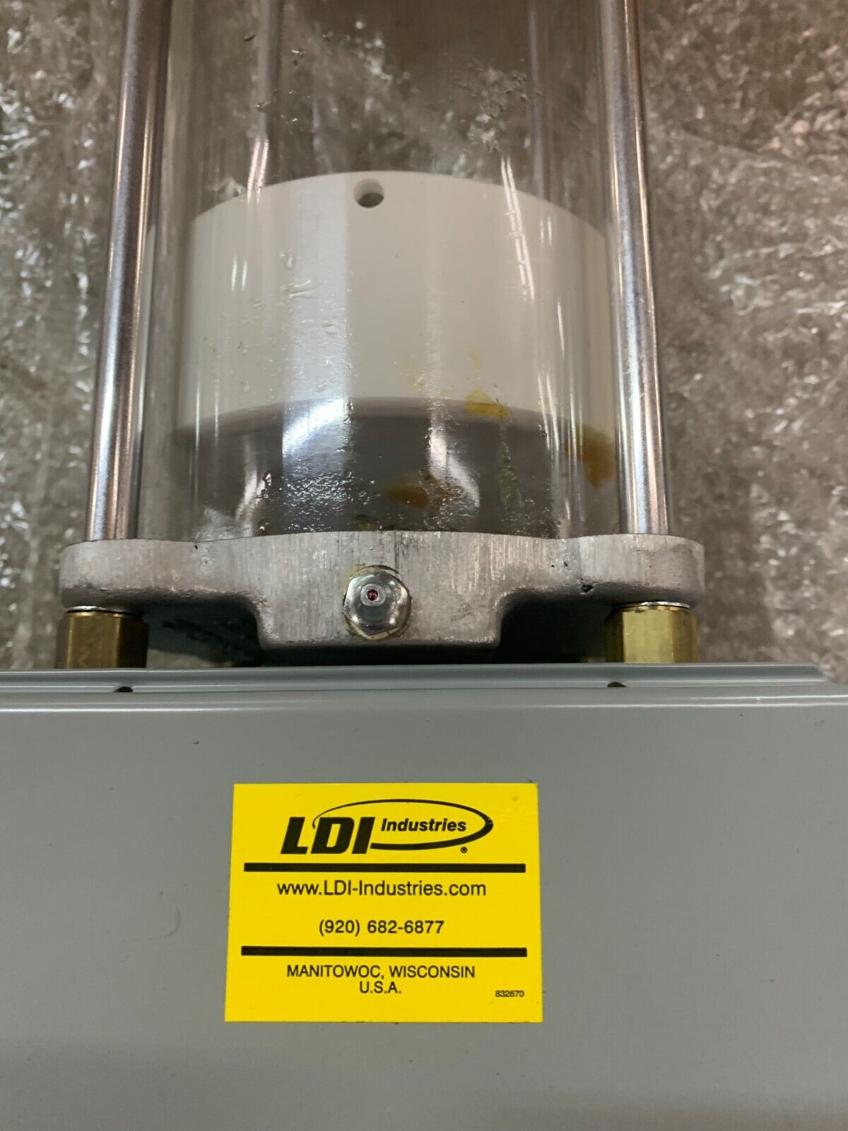 NEW LDI LUBE DEVICES PANEL 801670 185-5 WITH 3W16W-1NB-A4D1 OMRON TIMER