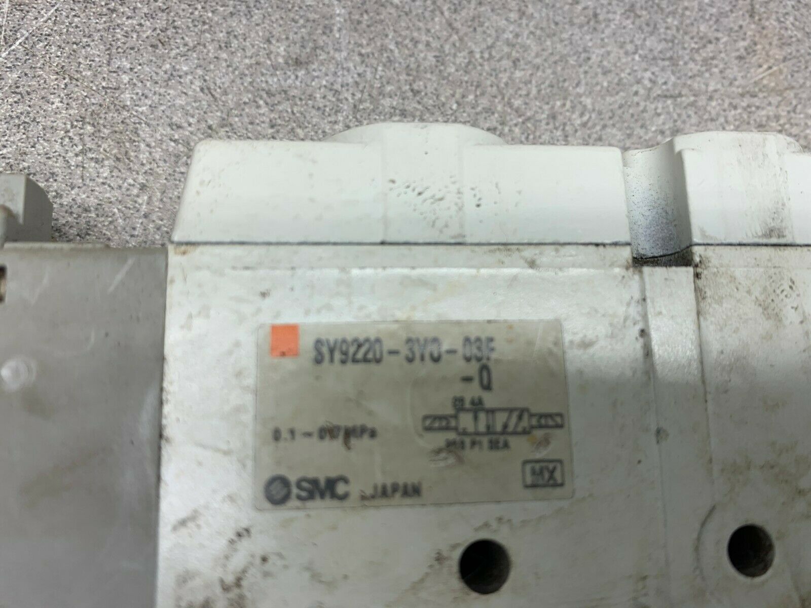 USED SMC VALVE SY9220-3Y0-03F-Q