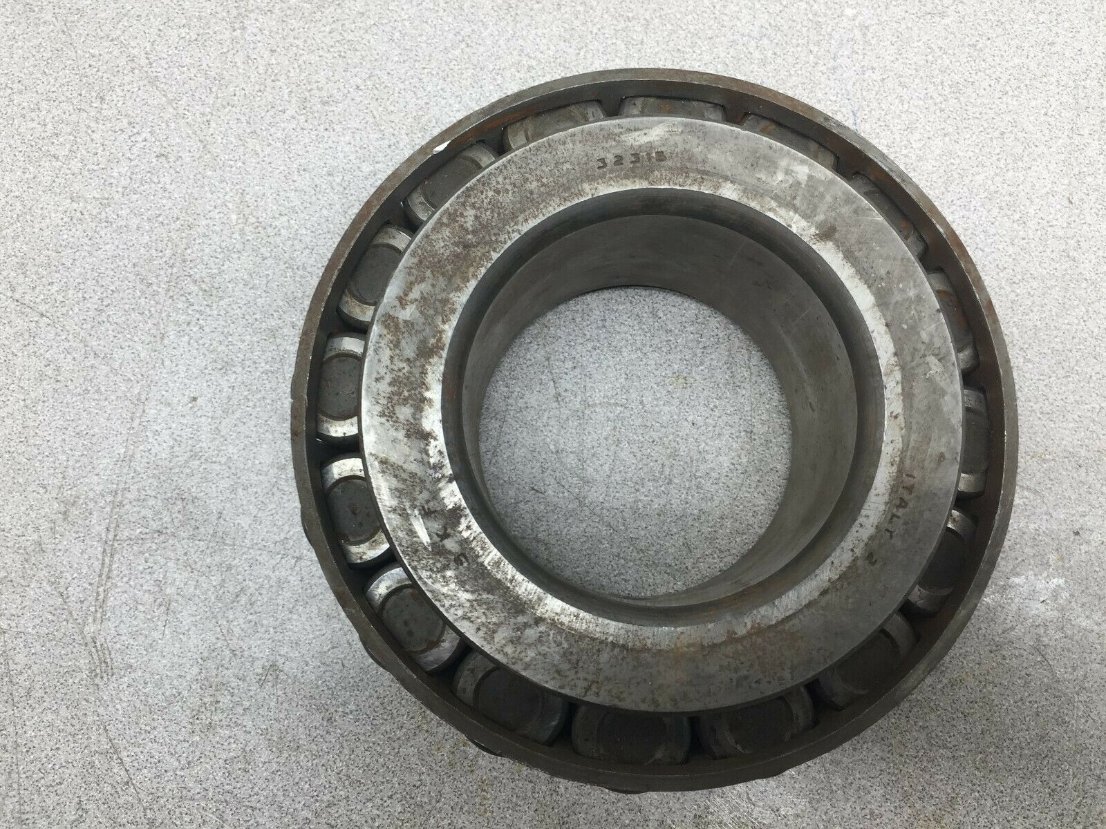 NEW NO BOX TAPERED ROLLER BEARING 32315