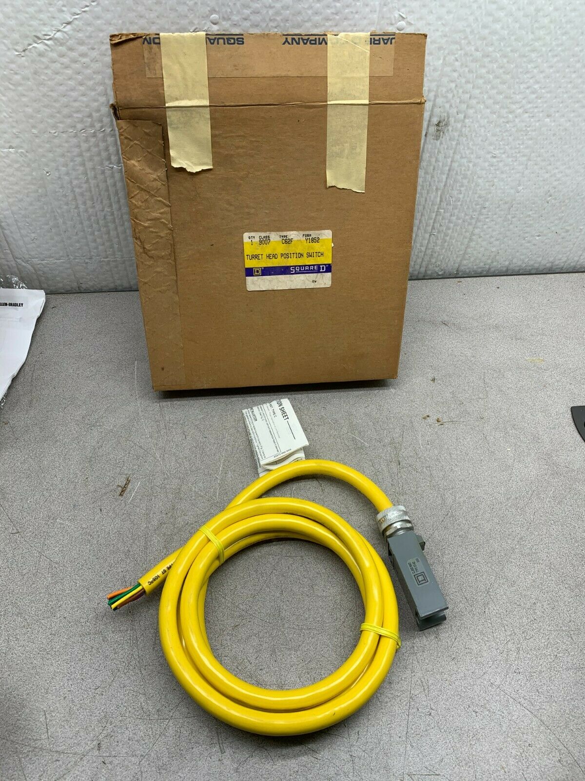 NEW SQUARE D LIMIT SWITCH RECEPTACLE 9007 CT62 Y1852