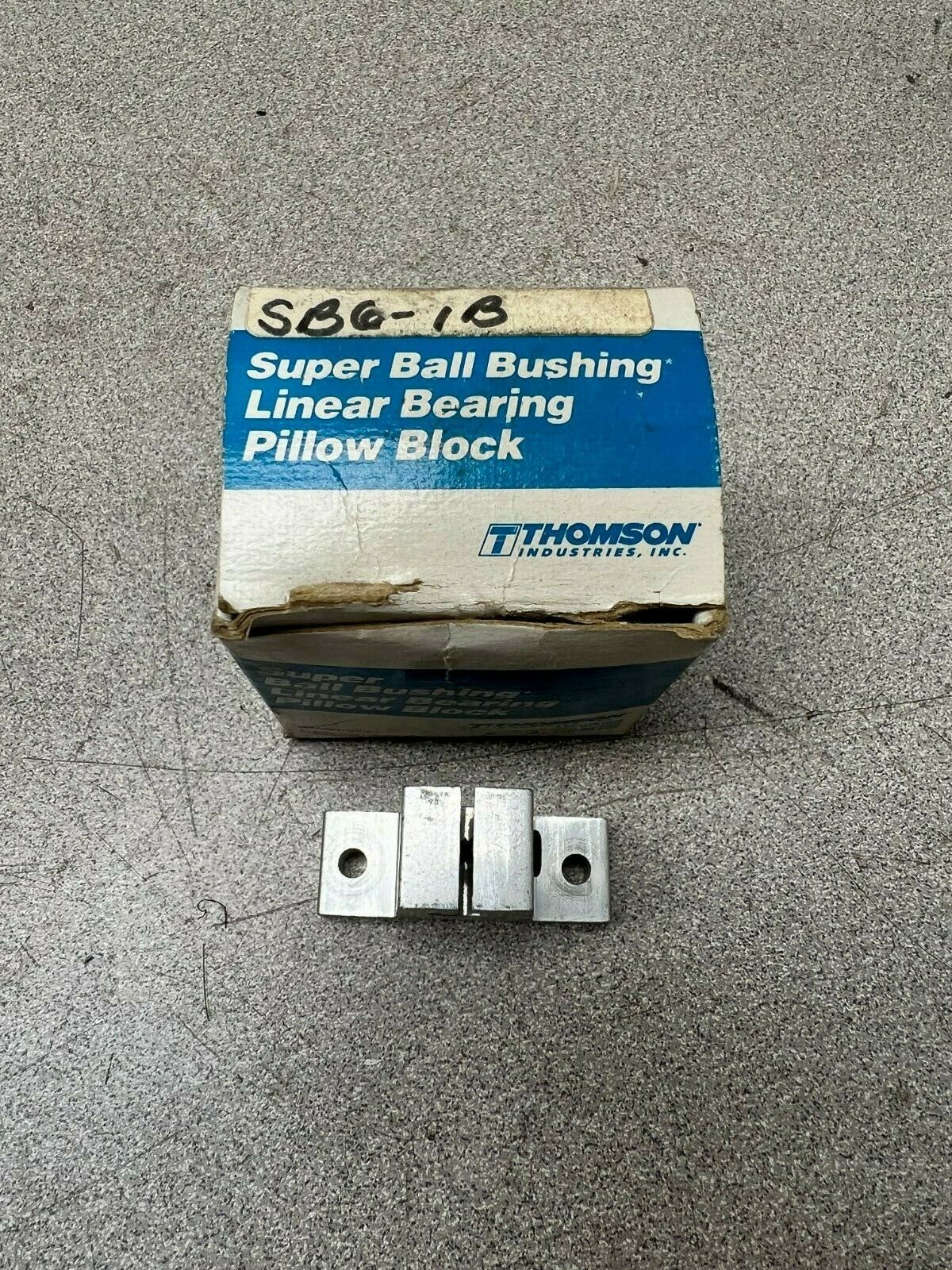 NEW IN BOX THOMSON SHAFT SUPPORT BLOCK SB6-1B