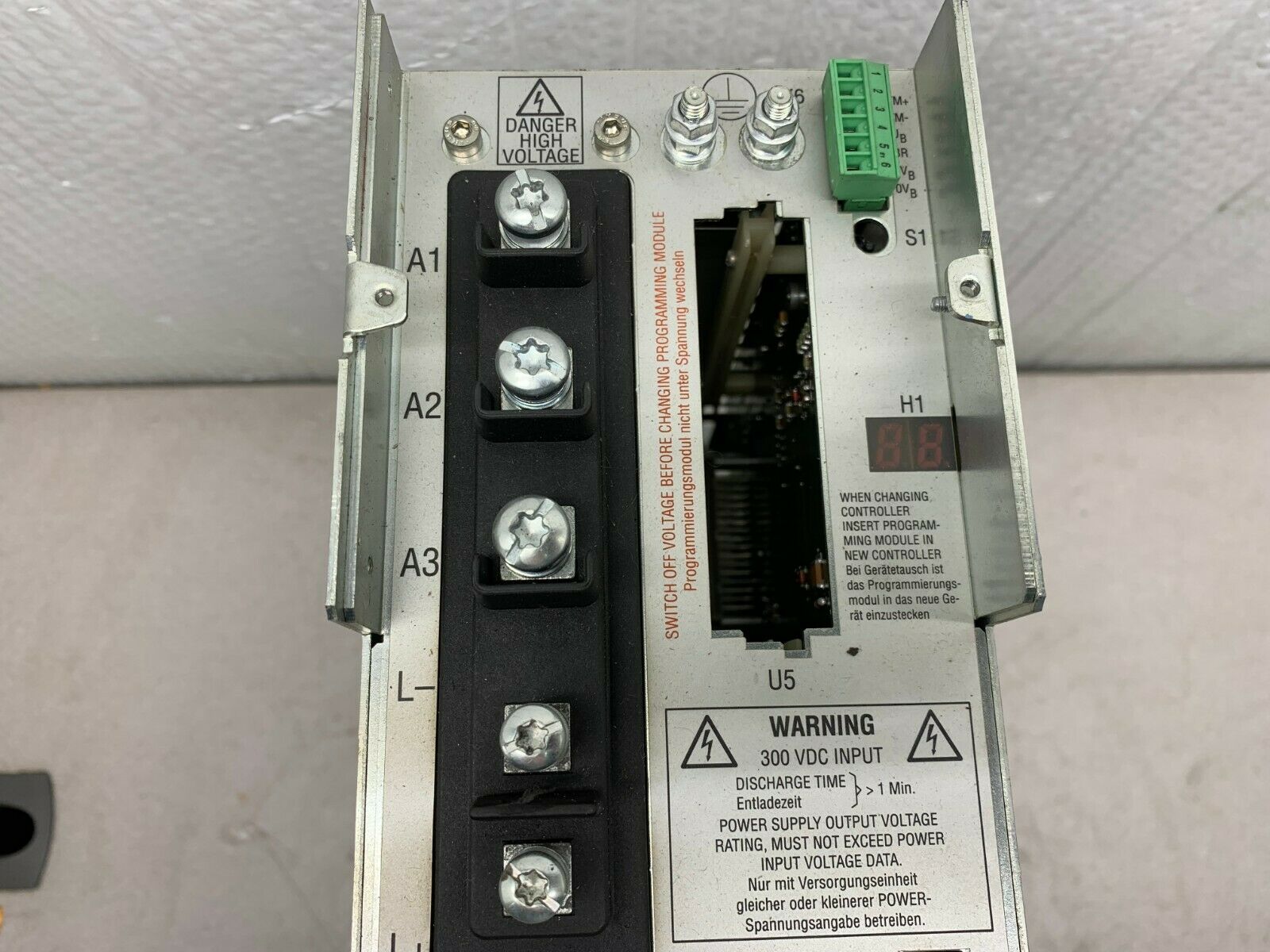 USED INDRAMAT DIGITAL AC SERVO CONTROLLER DDS02.2-A100-B