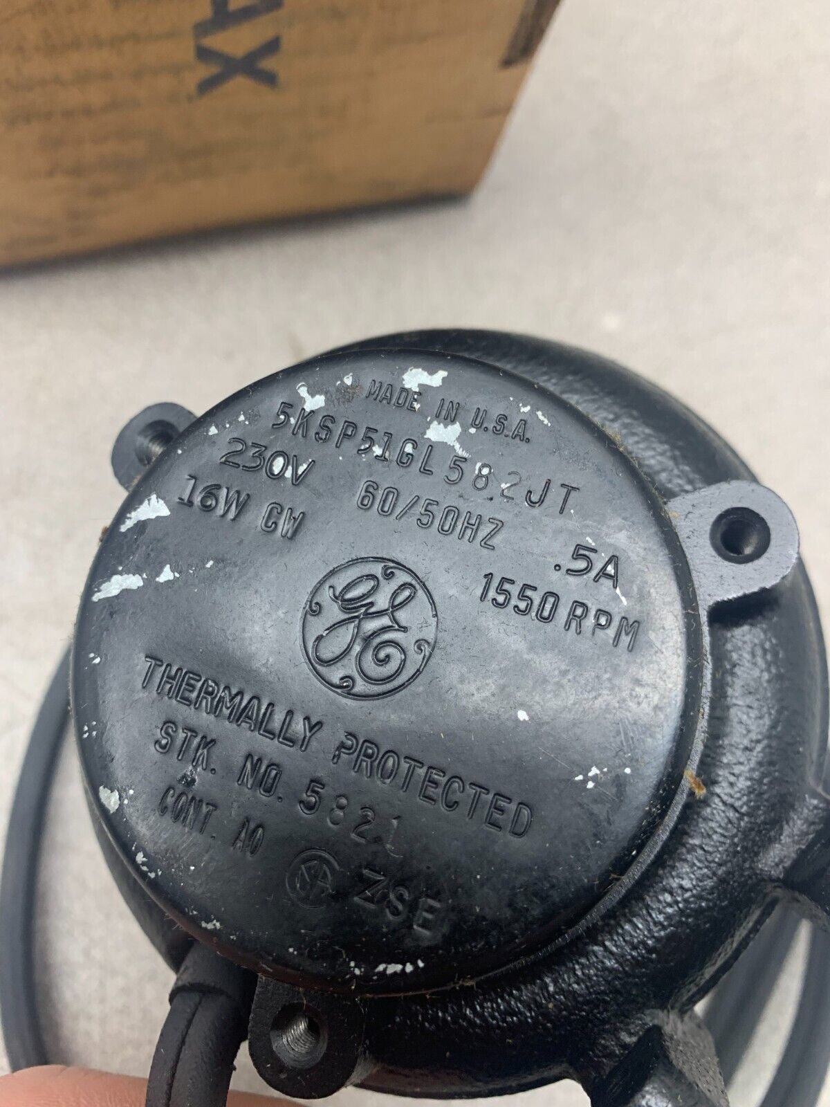 NEW GENERAL ELECTRIC REFRIGERATION MOTOR, 230V, 60/50HZ, 1550RPM 5KSP51GL582JT