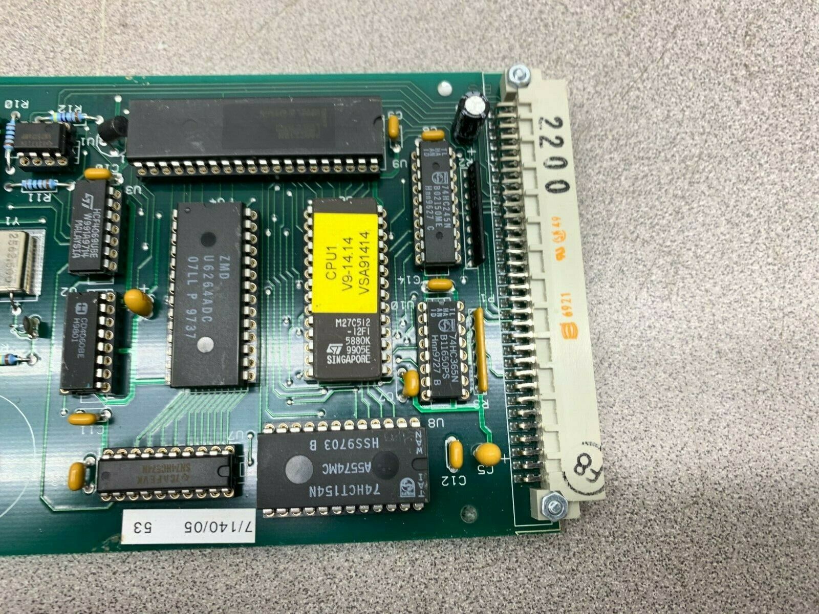 USED EMHART CIRCUIT BOARD E110333A