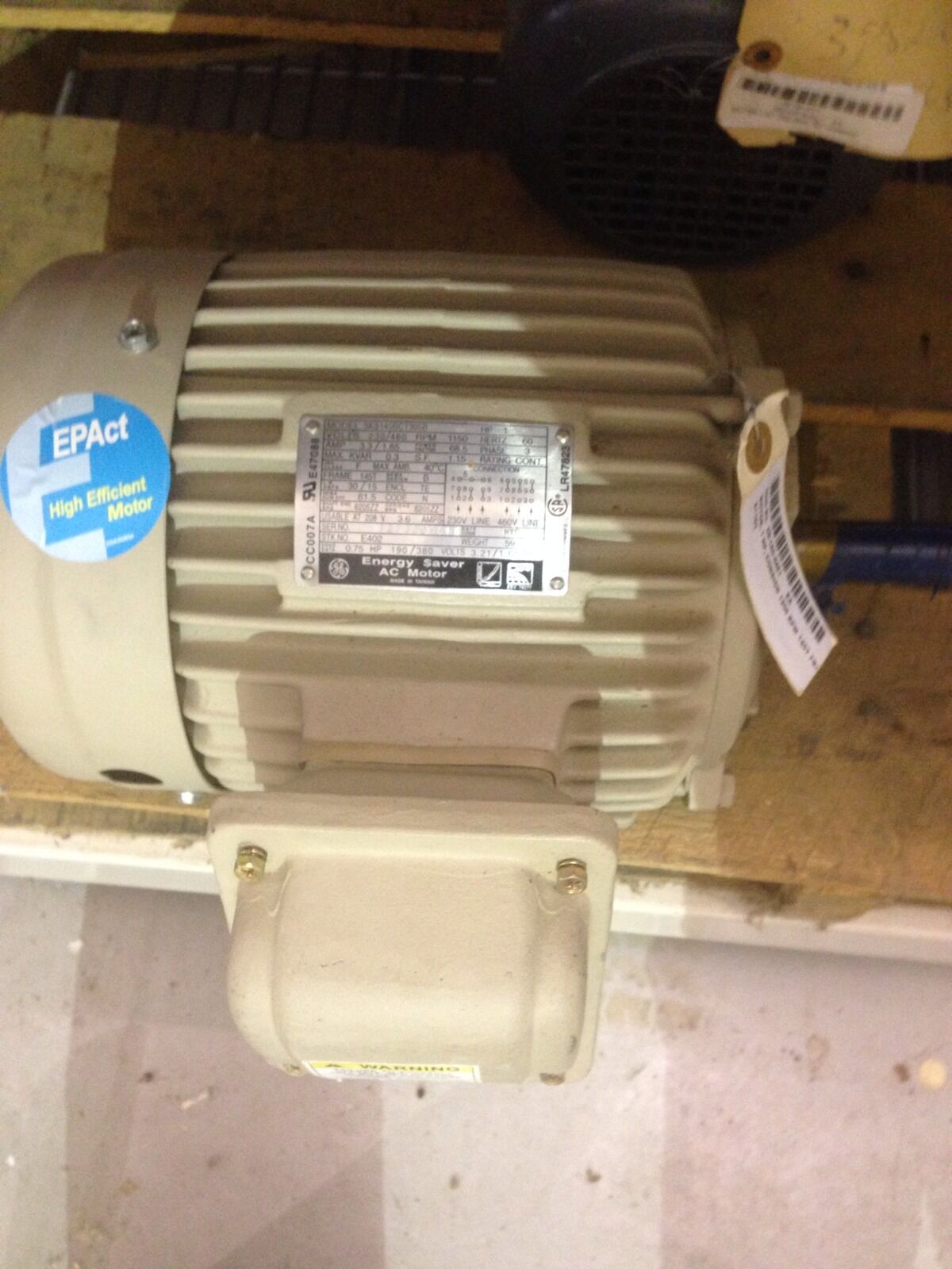 NEW GENERAL ELECTRIC ENERGY SAVER 1HP MOTOR 3 PHASE 1150 RPM  5KS145BCT305B