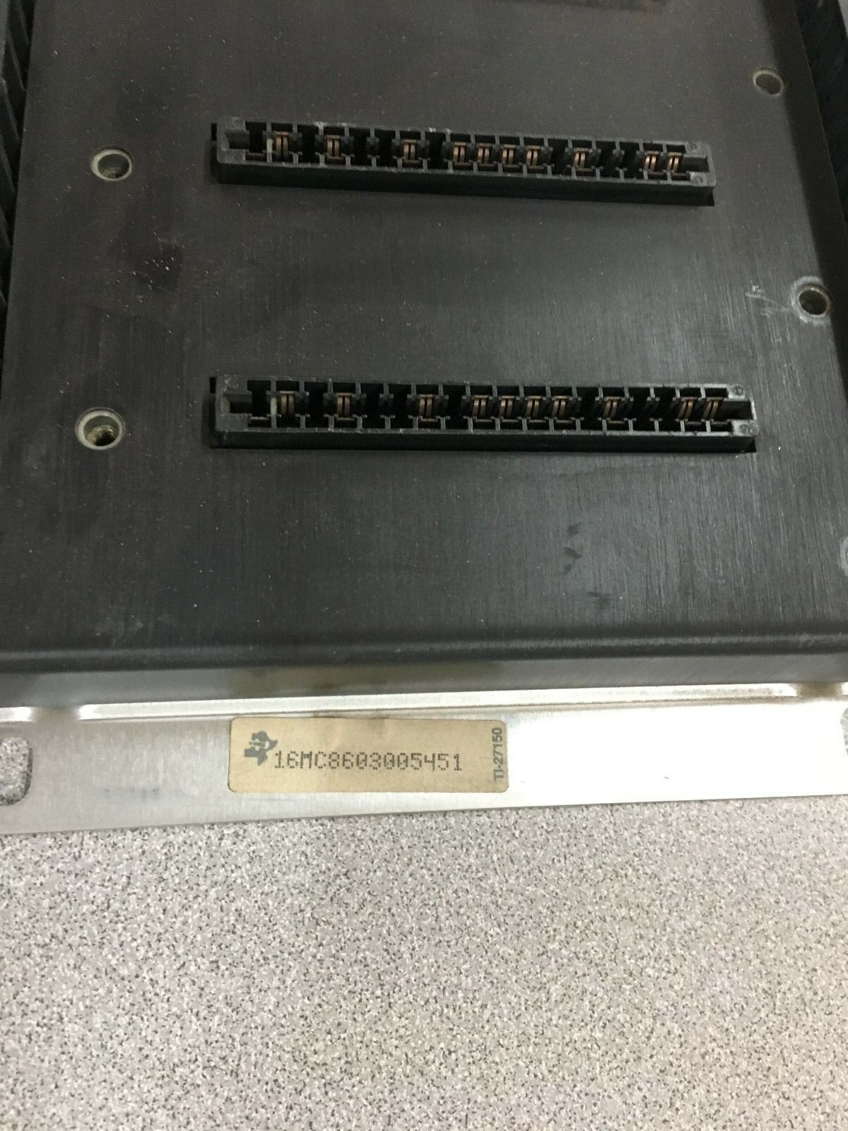 USED TEXAS INSTRUMENTS I/O MOUNTING BASE 6MT50-2