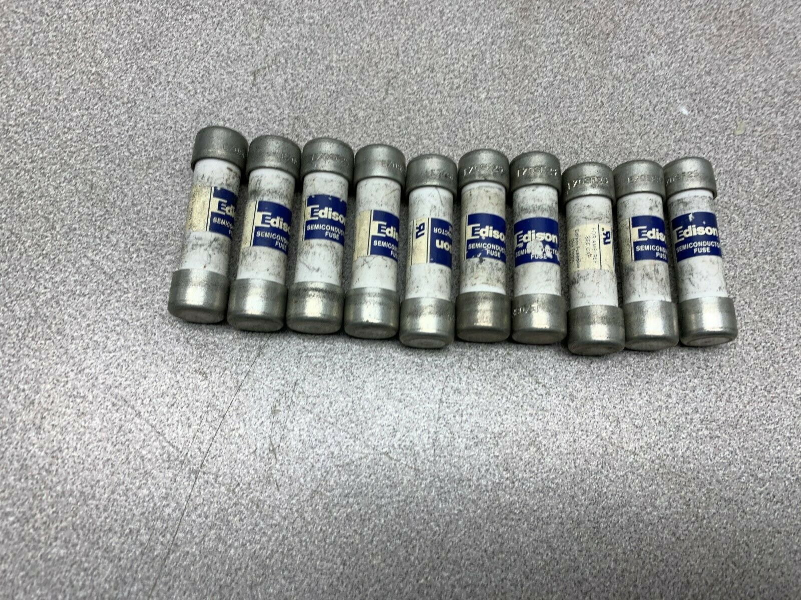 LOT OF 10 NEW NO BOX EDISON FUSE E70SF25