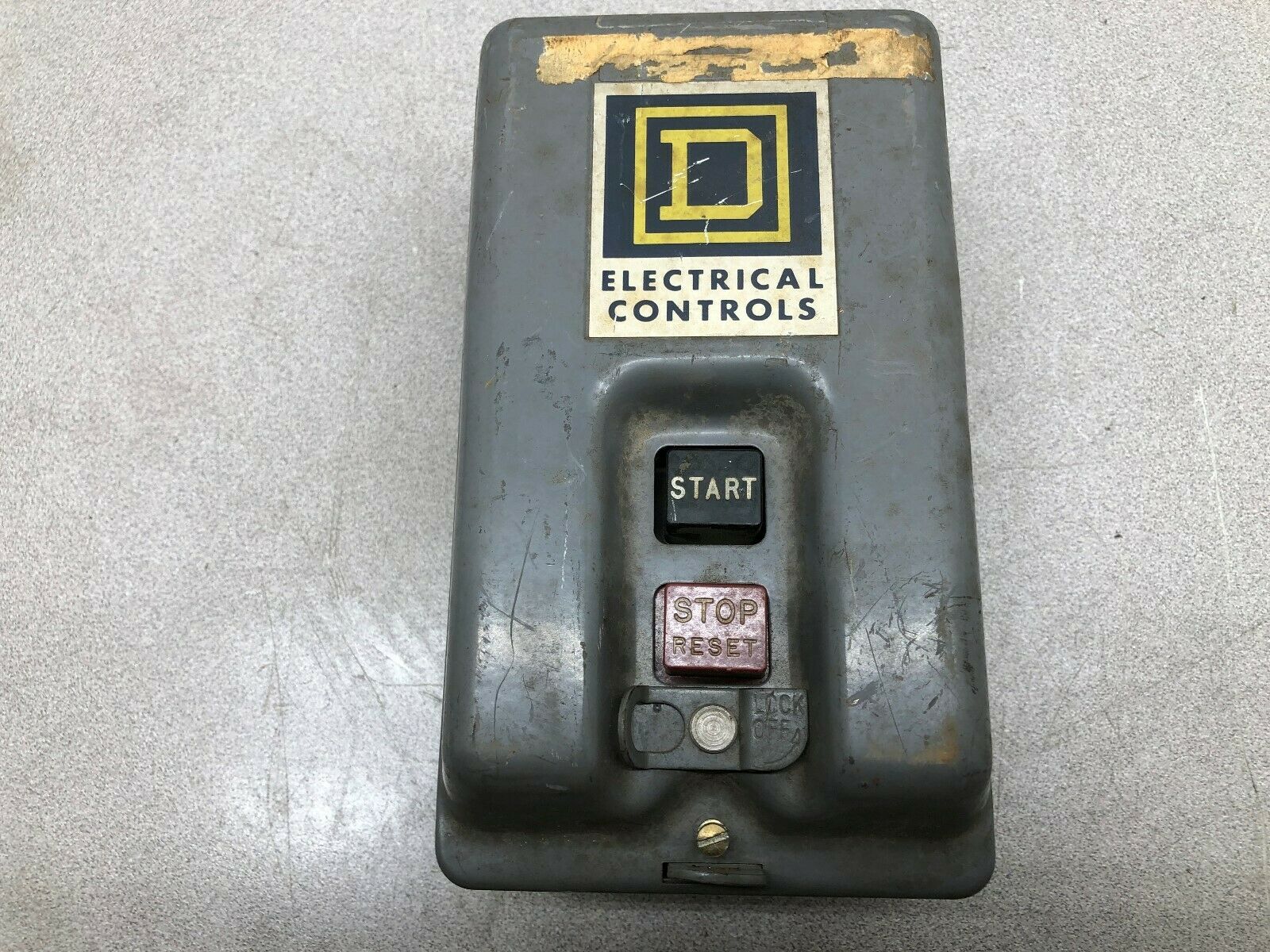 USED SQUARE D SIZE 0 1 PH 600 VAC MANUAL STARTER 2510-BG-1