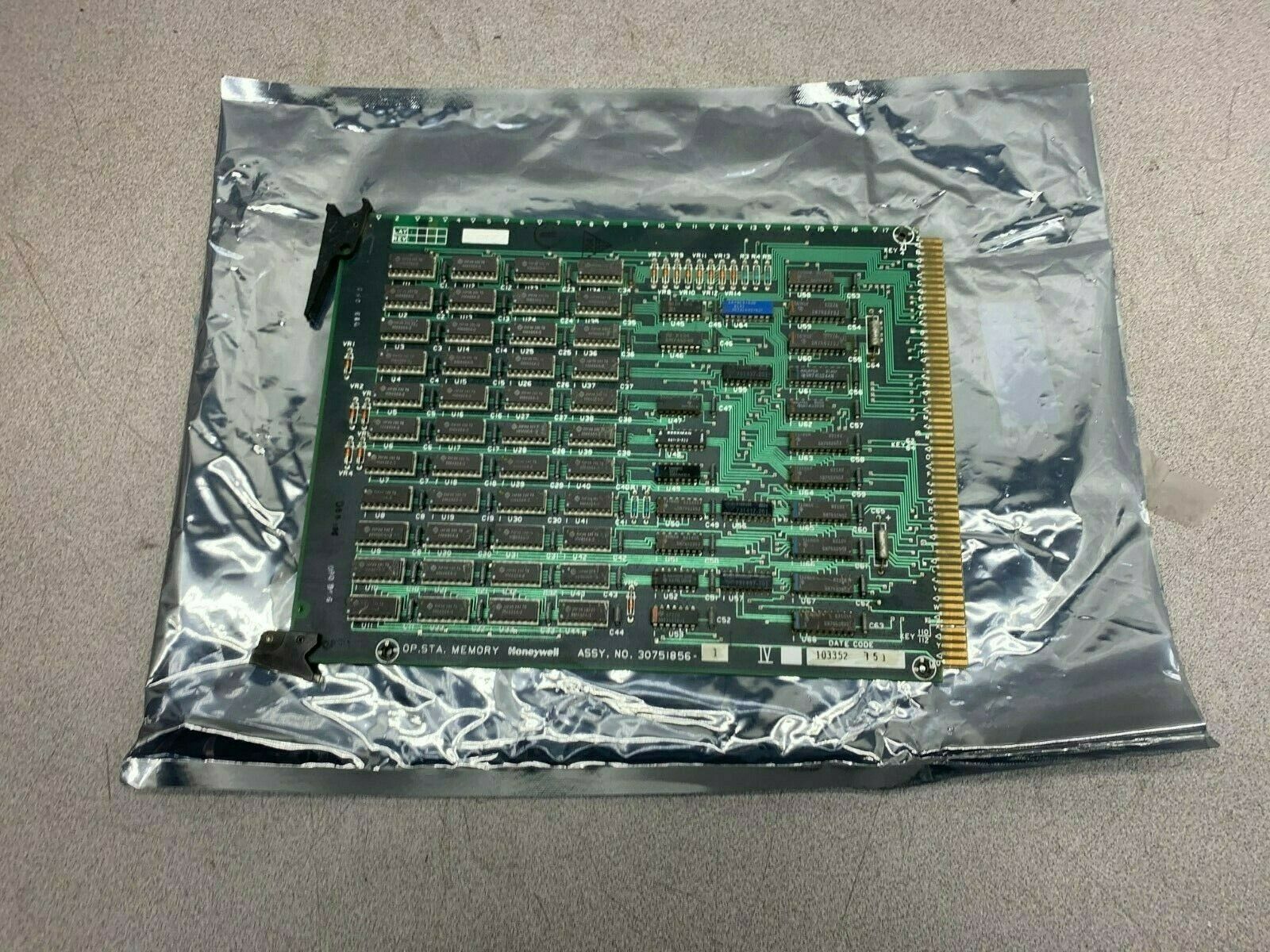 USED HONEYWELL CIRCUIT BOARD 30751856-1